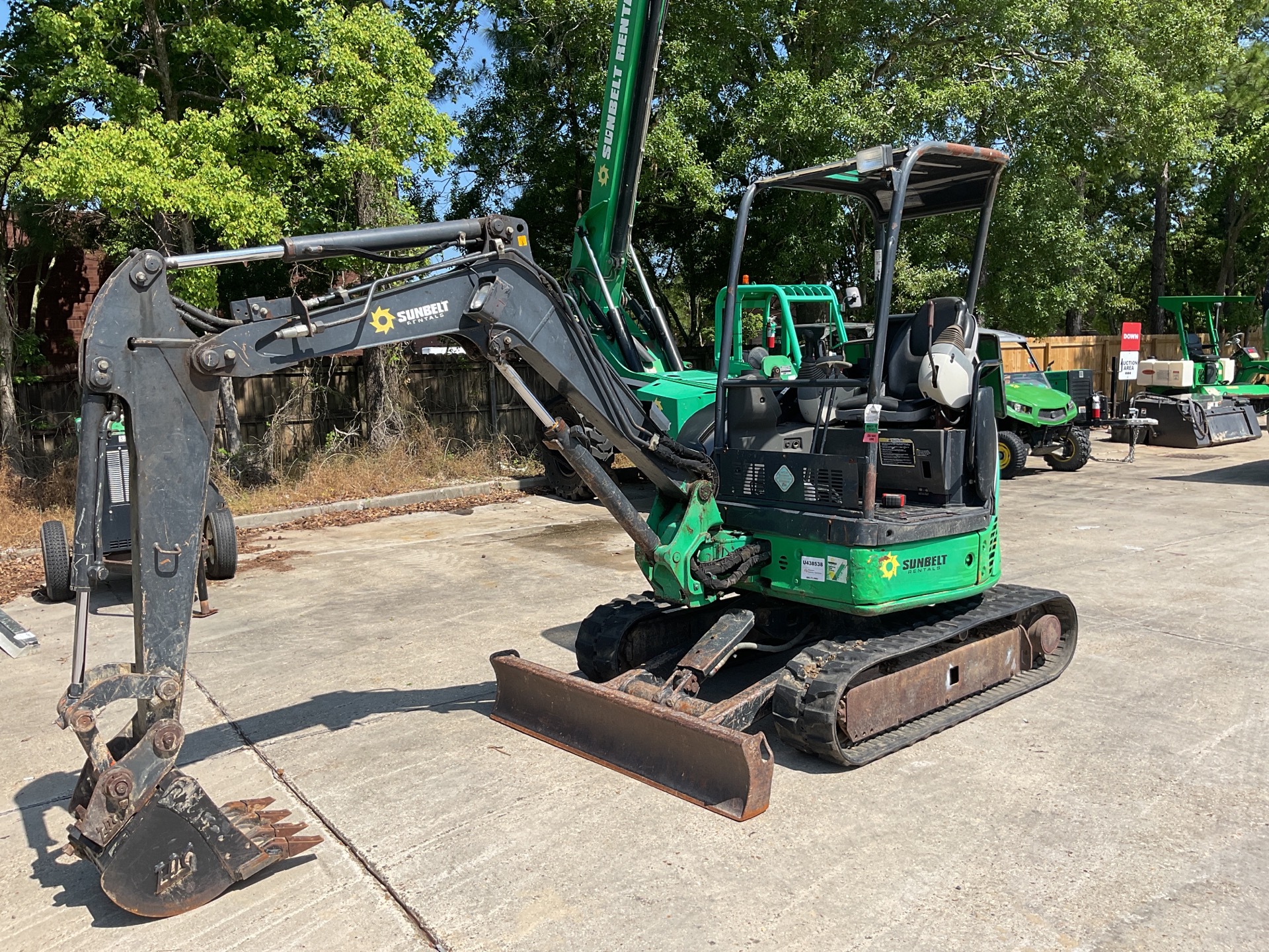 2014 John Deere 27D Mini Excavator