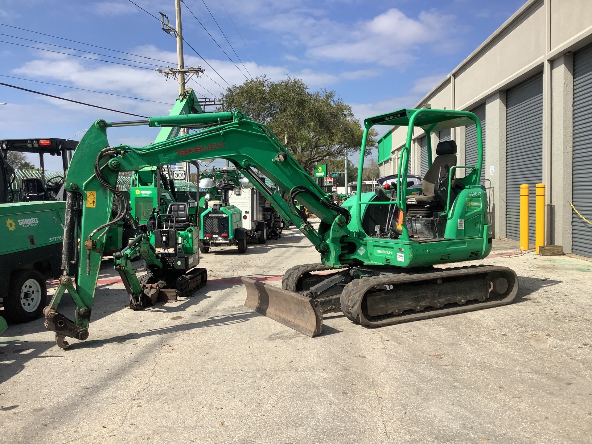 2014 Takeuchi TB260 Tracked Excavator