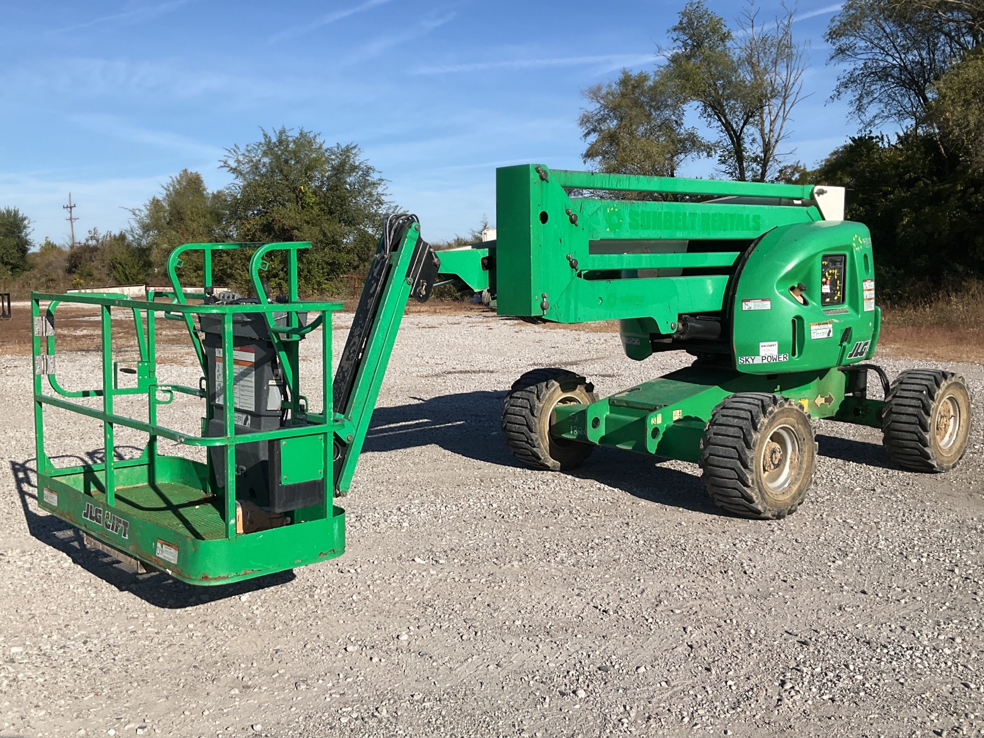 2014 JLG 450AJ 4WD Diesel Articulating Boom Lift