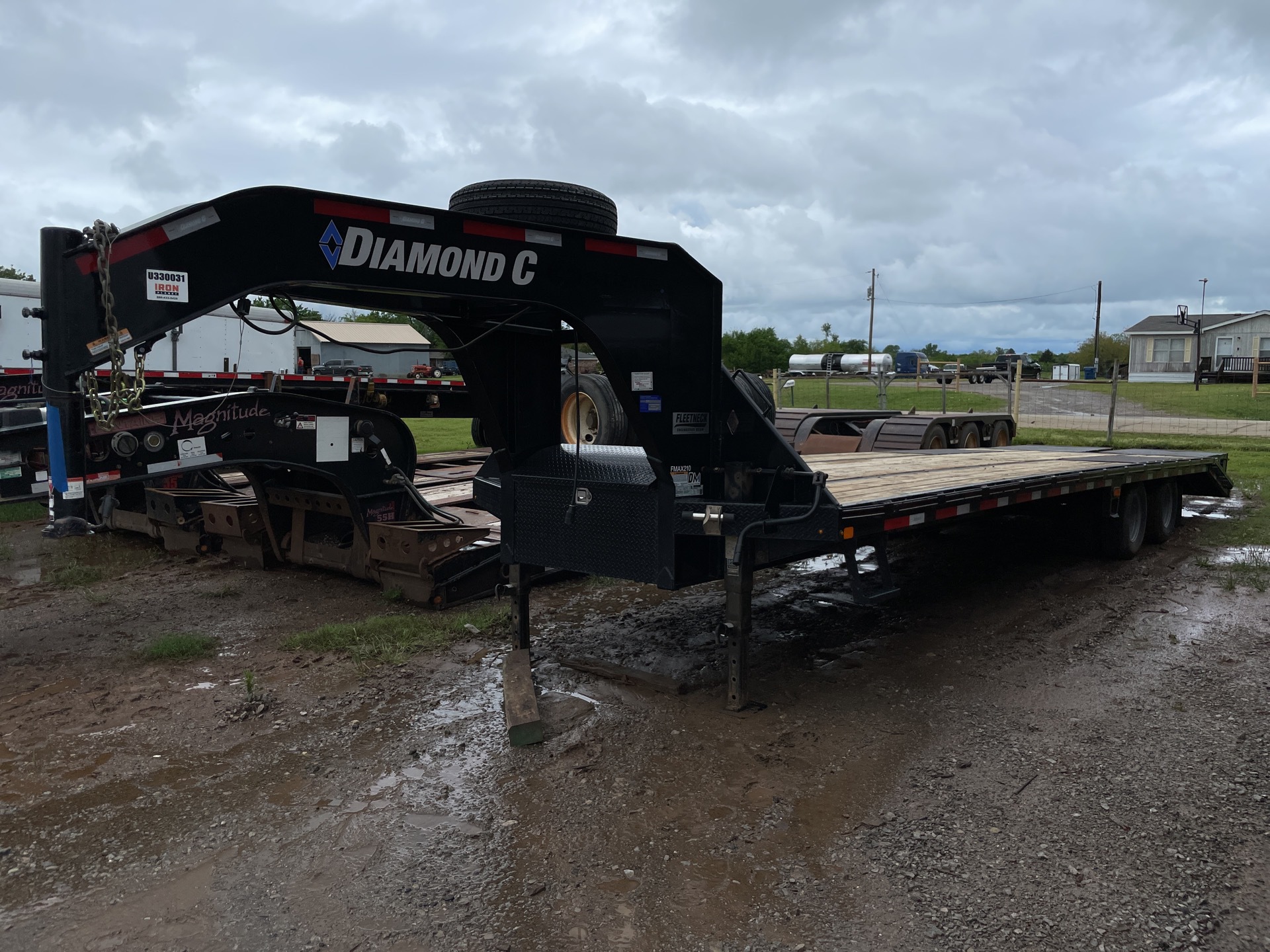 2019 Roadclipper FMA 27 ft T/A Gooseneck 32 Ft Equipment Trailer