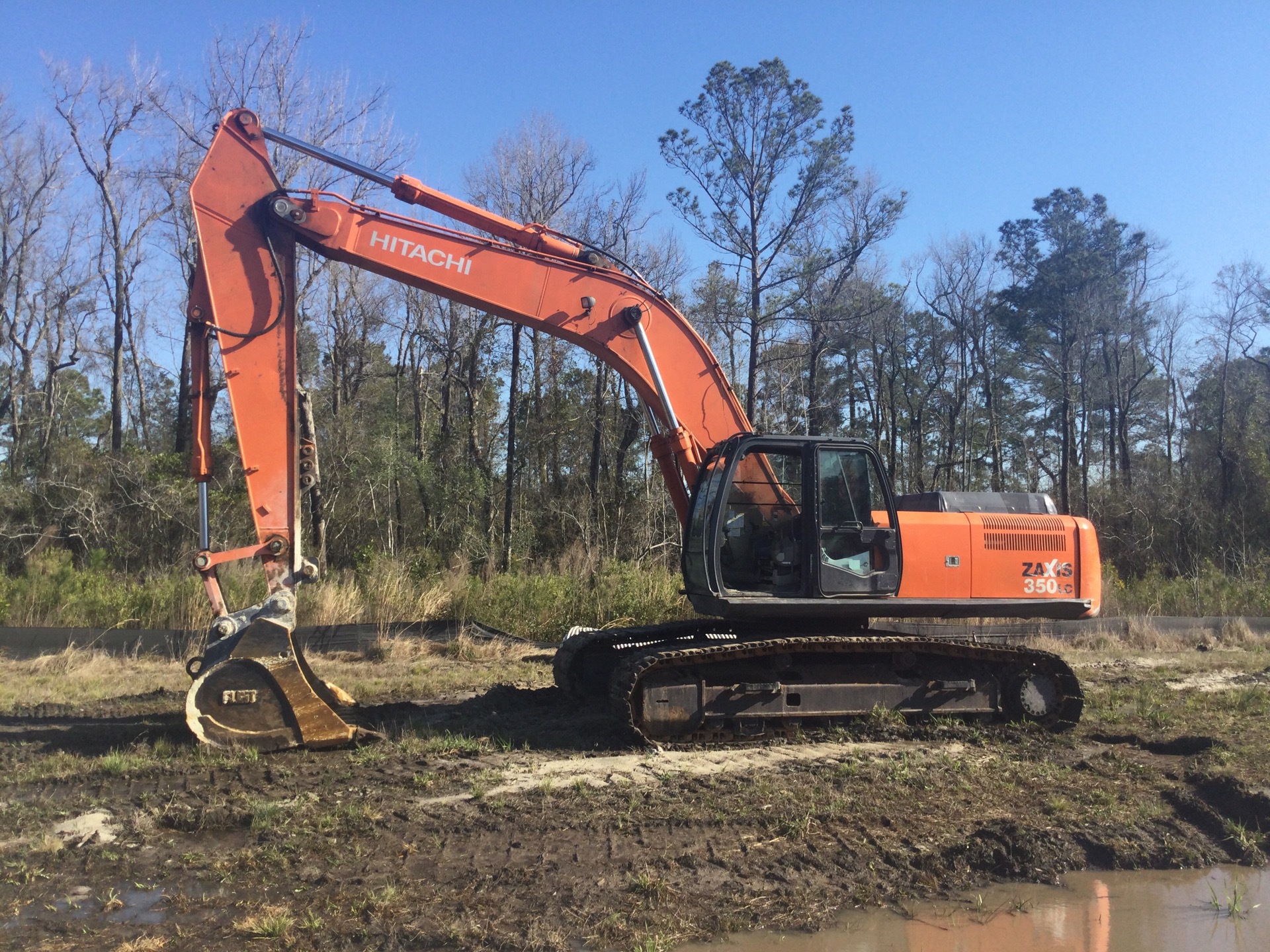 2010 Hitachi ZX350LC-3 Tracked Excavator