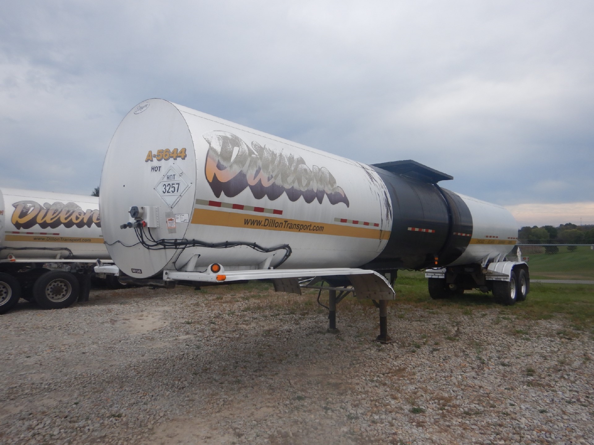 2008 Etnyre ARA T/A 7250 gal Asphalt Tank Trailer