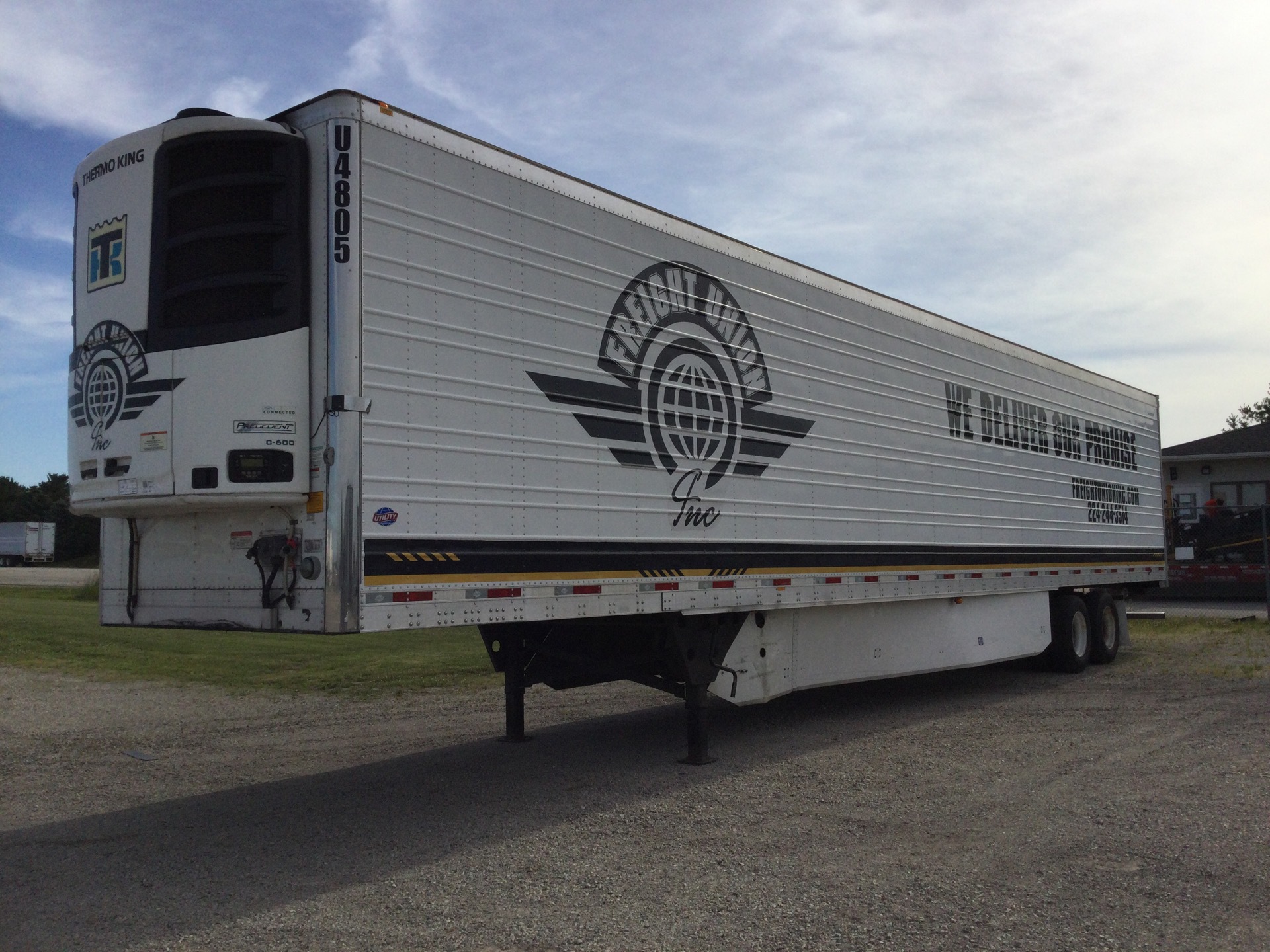 2019 Utility 53 ft T/A Refrigerated Trailer