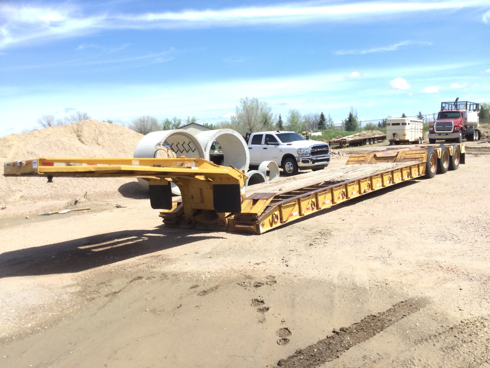 1996 Load King PHD 100-3 100000 lb 24 ft Tri/A Removable Gooseneck Lowboy Trailer