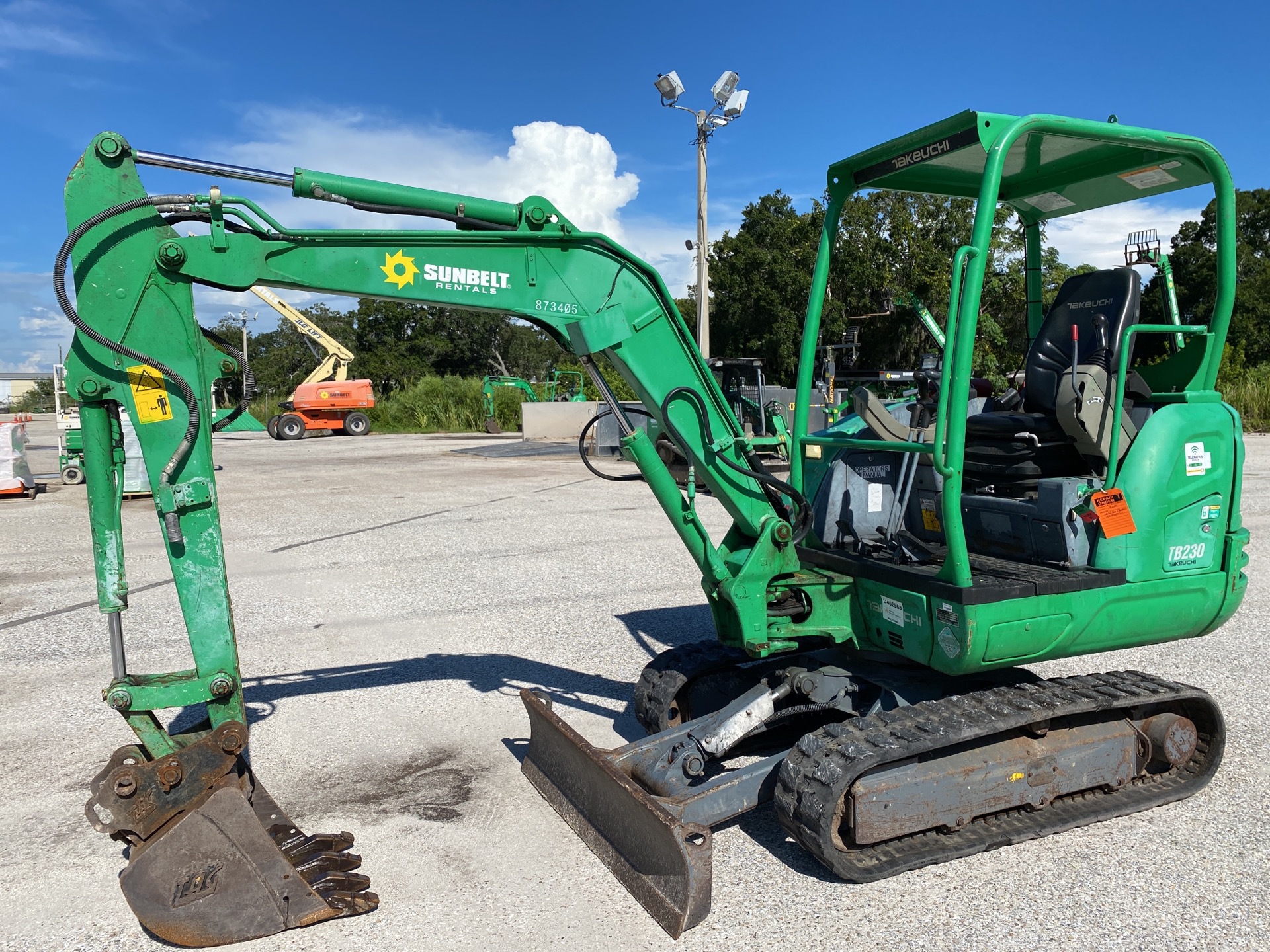 2016 Takeuchi TB230 Mini Excavator