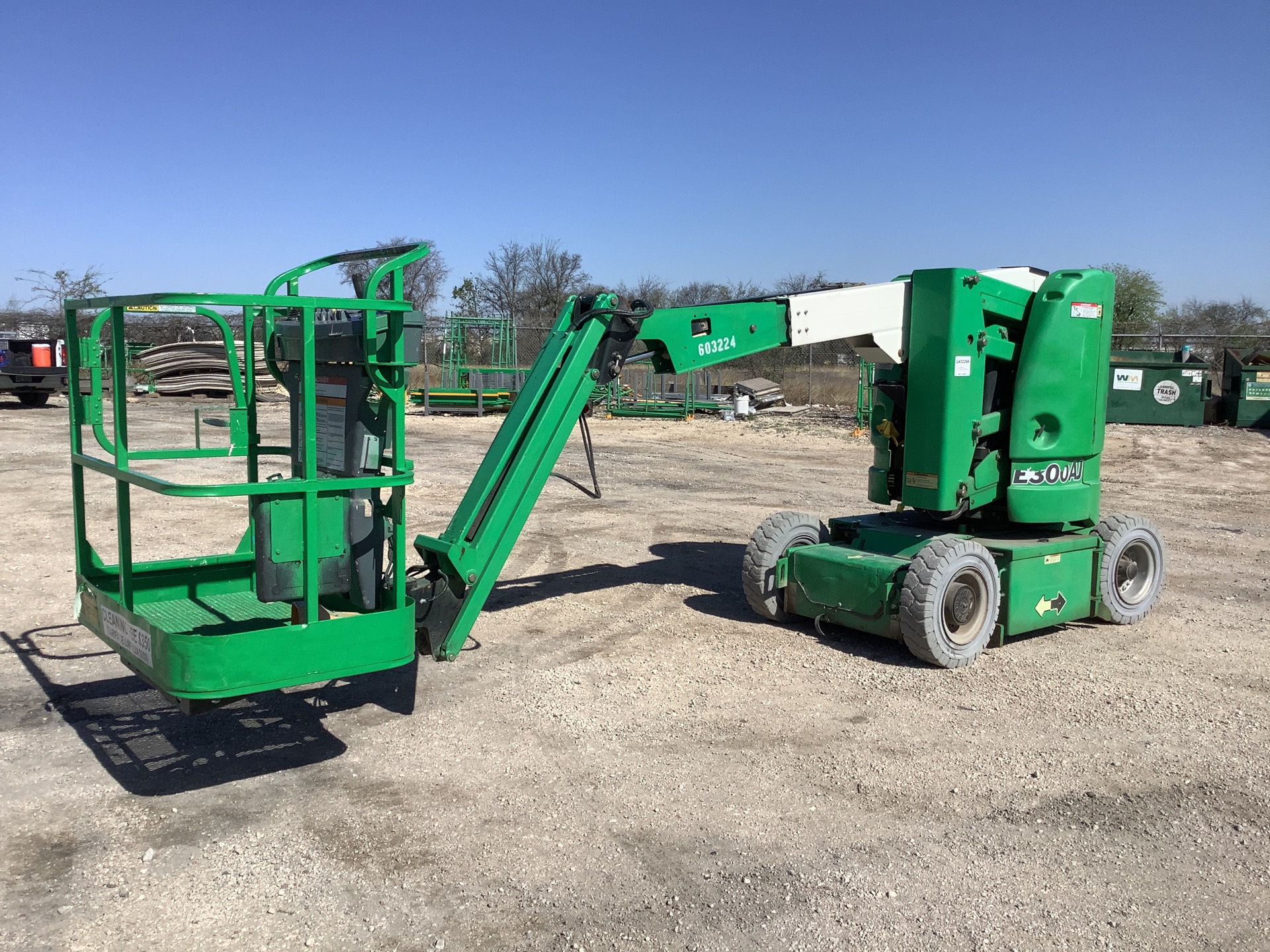 2014 JLG E300AJ Electric Articulating Boom Lift