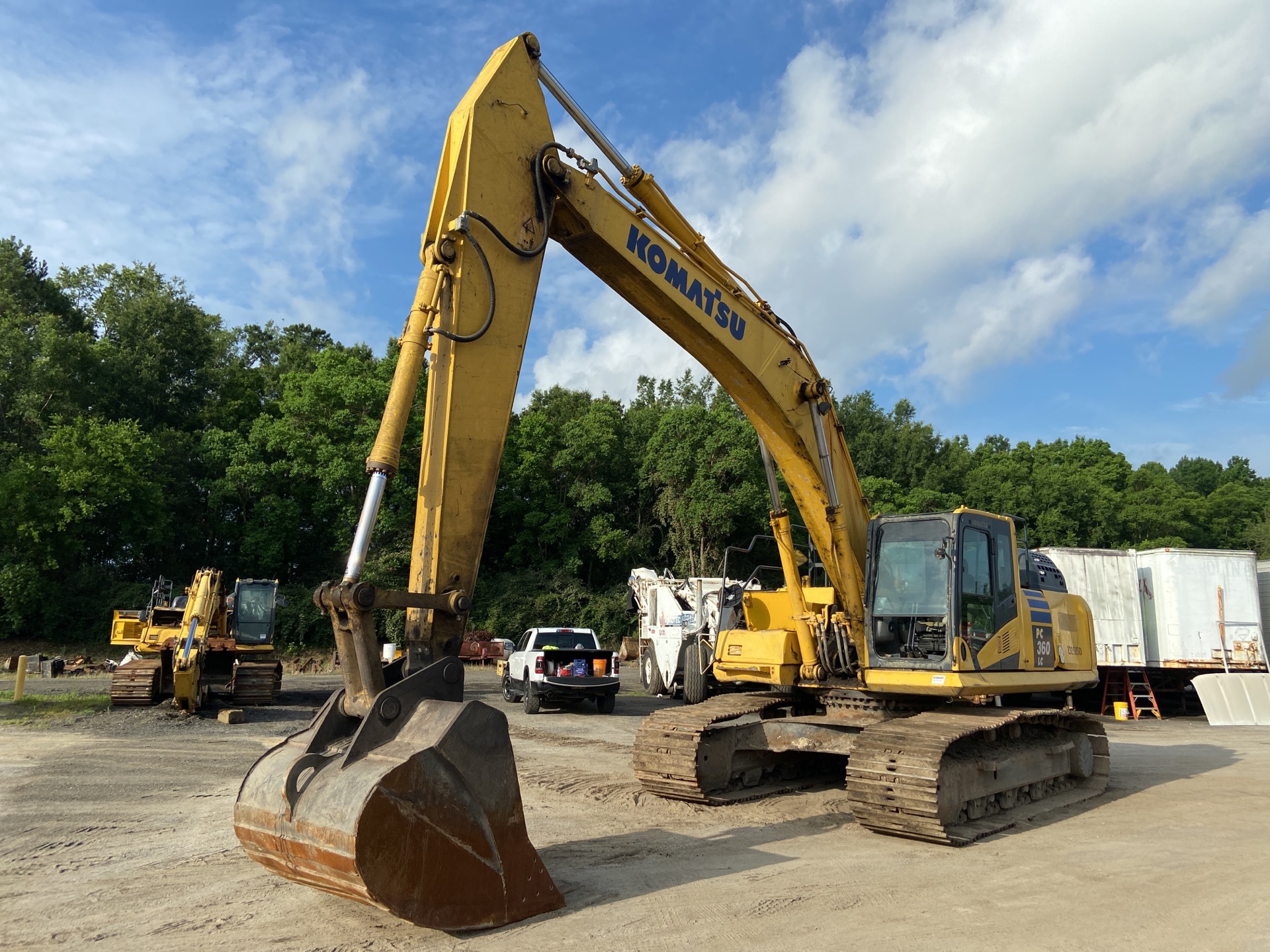 2016 Komatsu PC360LC-11 Tracked Excavator