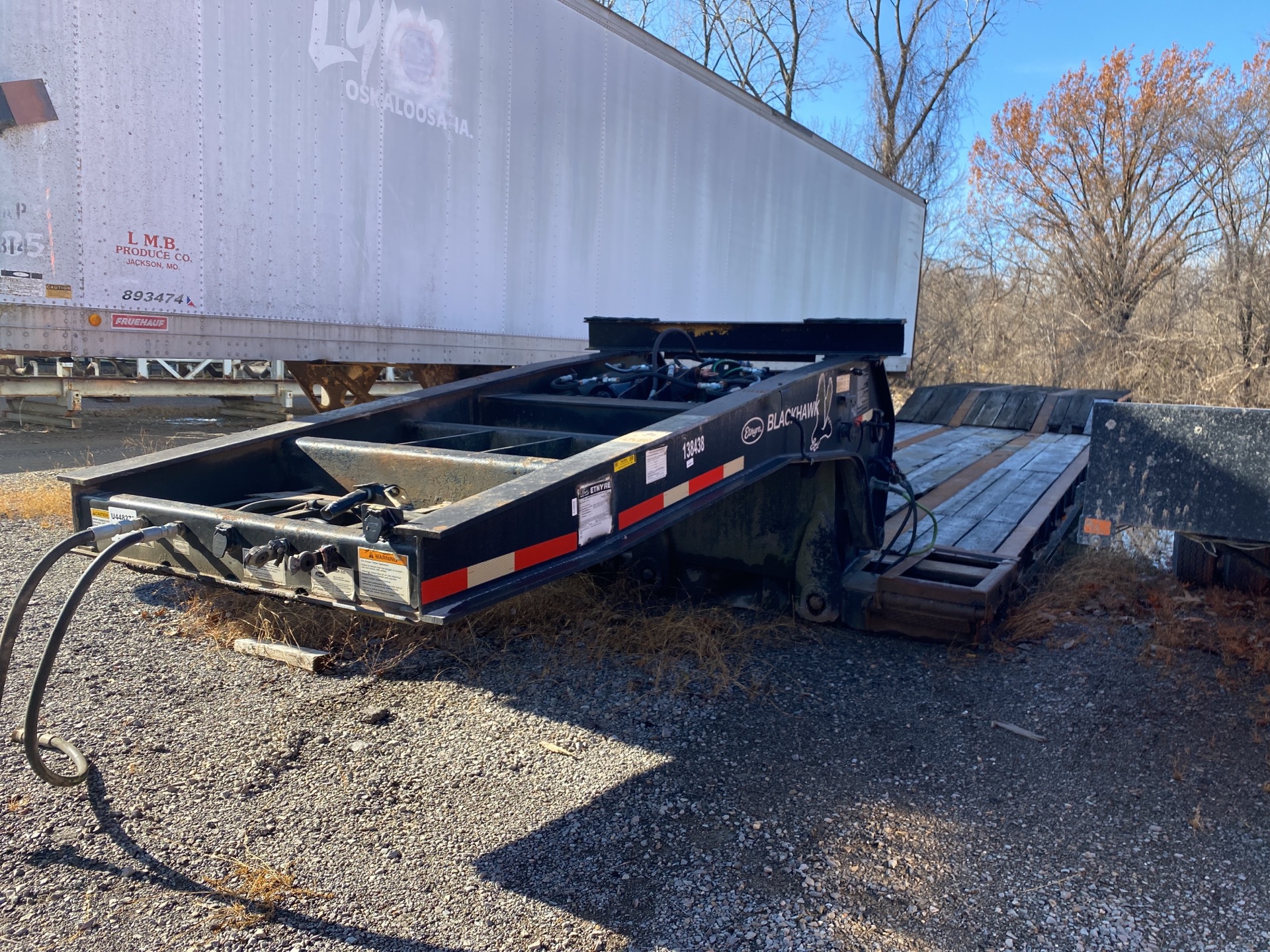 2001 Etnyre Blackhawk 35 ft Tri/A Gooseneck Lowboy Trailer