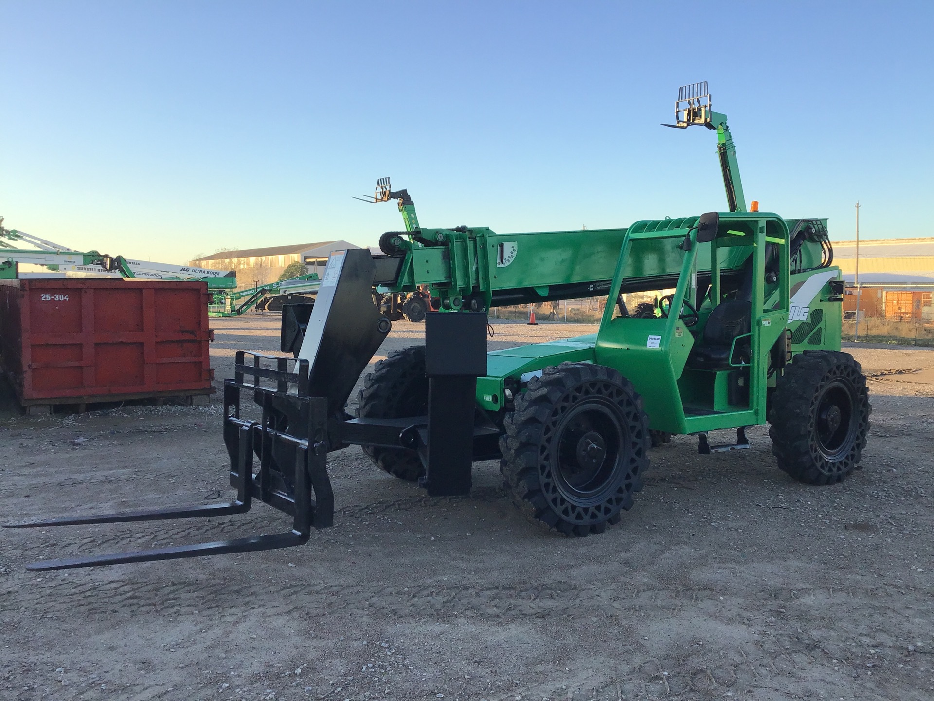 2014 JLG/SkyTrak 10054 Telehandler