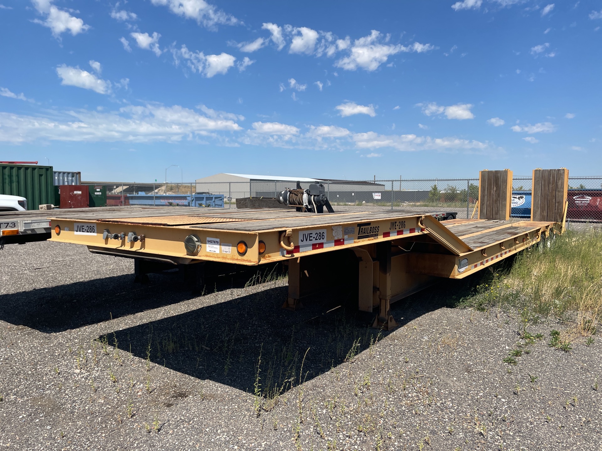 2006 Trailboss KW48DT 48 ft T/A Single Drop Equipment Trailer