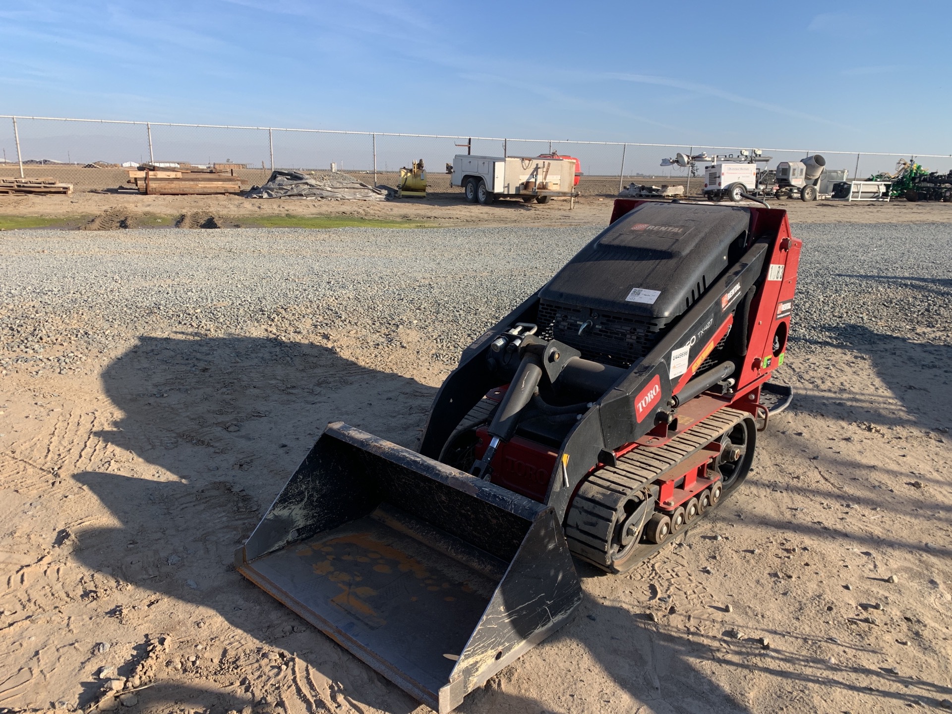 2019 Toro TX427 - 22342HD Mini Compact Track Loader