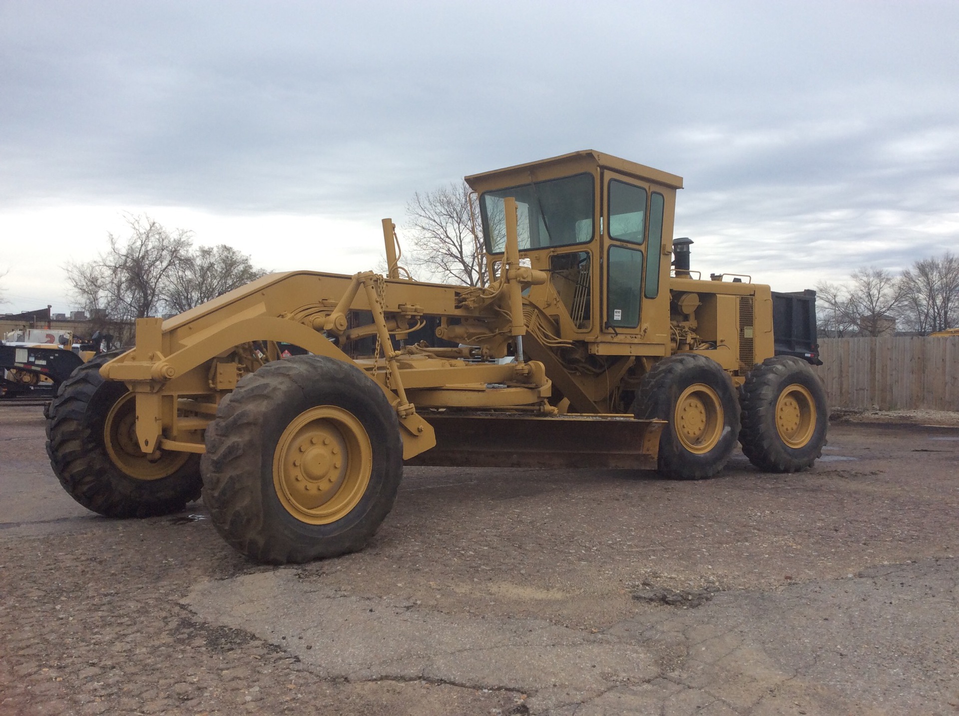 1985 Cat 120G Motor Grader