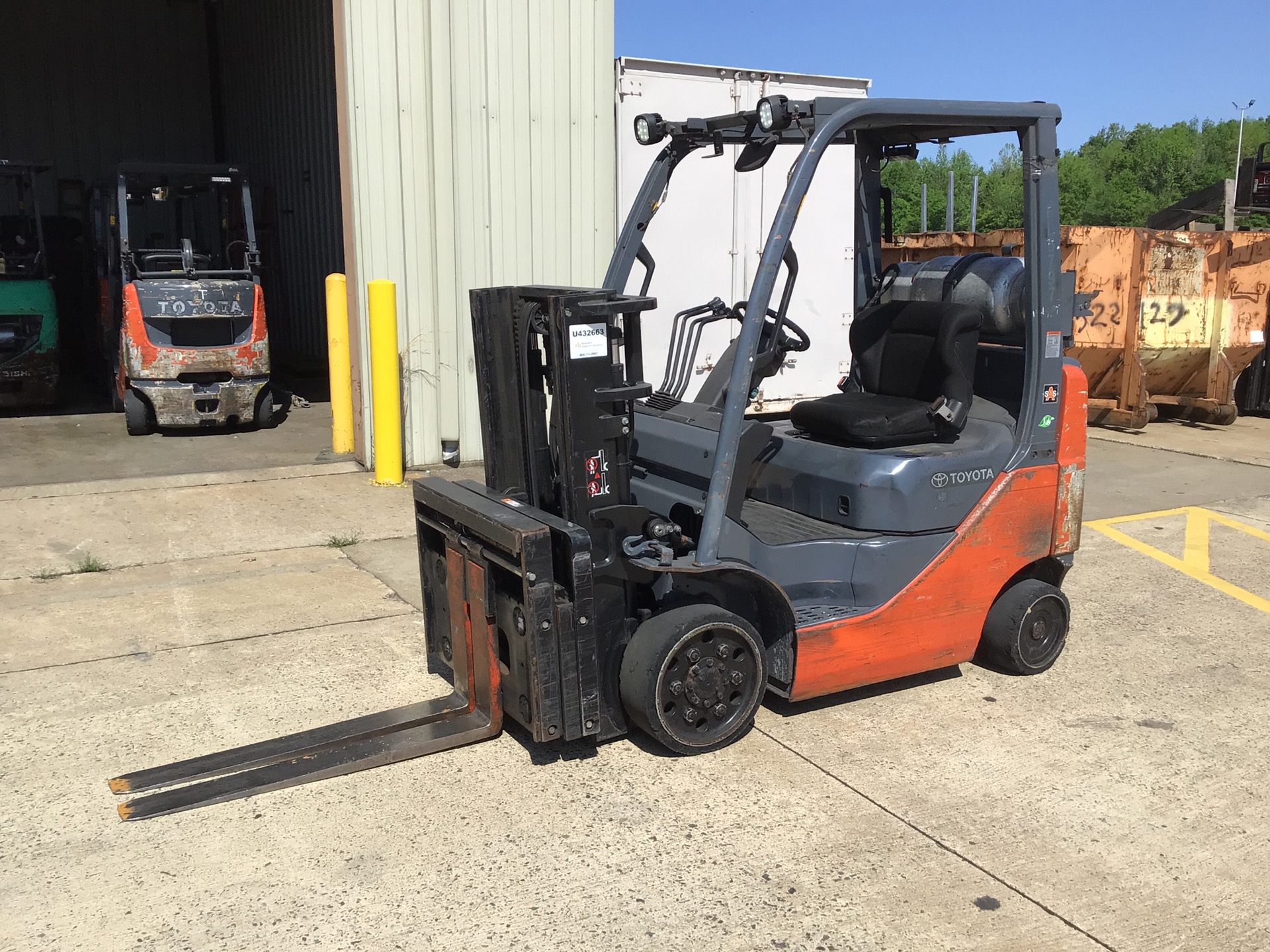 2010 Toyota 8FGCU20 4000 lb Cushion Tire Forklift