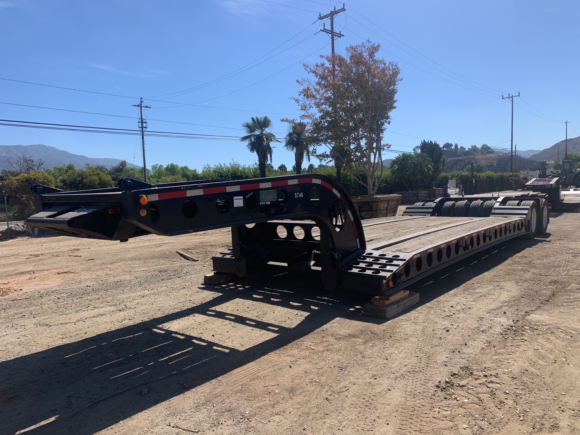 1990 Nortrail 70000 kg 20 ft Removable Gooseneck Lowboy Trailer