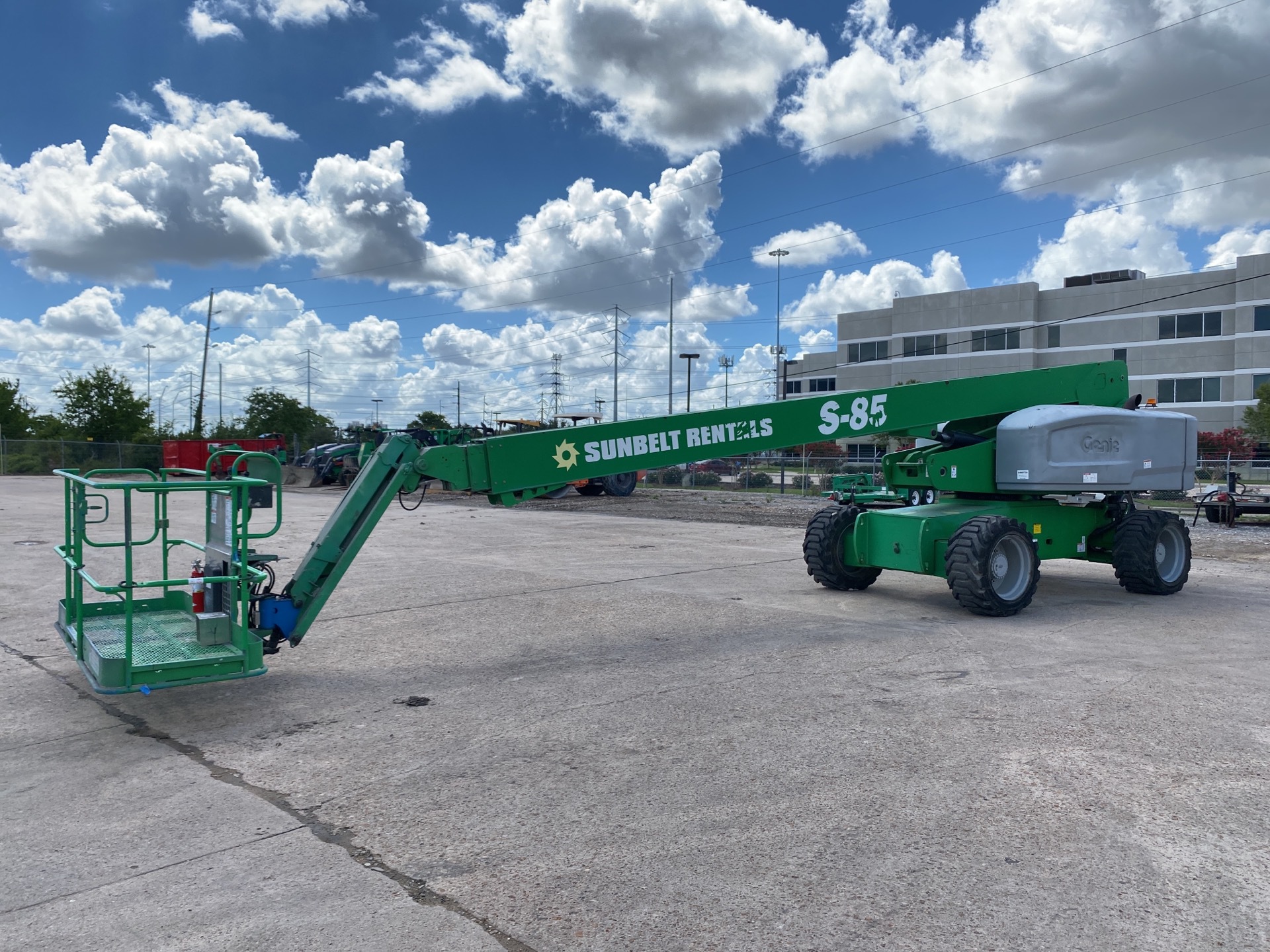 2015 Genie S-85 4WD Diesel Telescopic Boom Lift