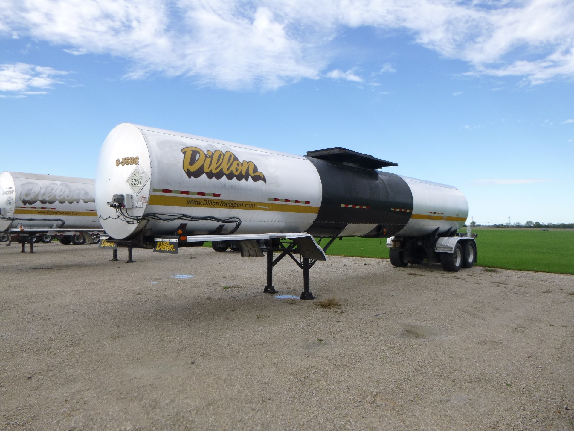 2008 Etnyre ARA Asphalt Tank Trailer