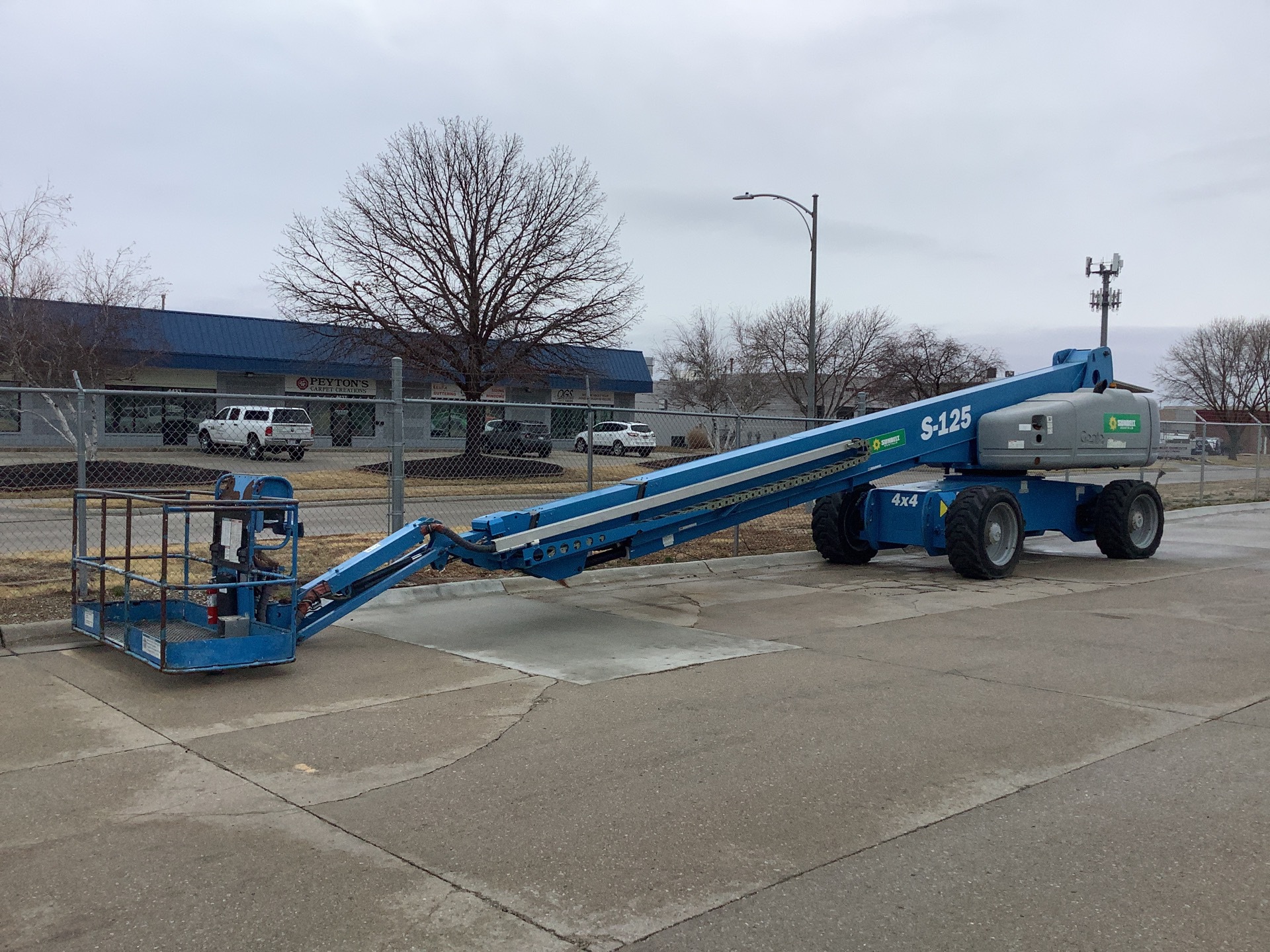 2013 Genie S-125 4WD Diesel Telescopic Boom Lift