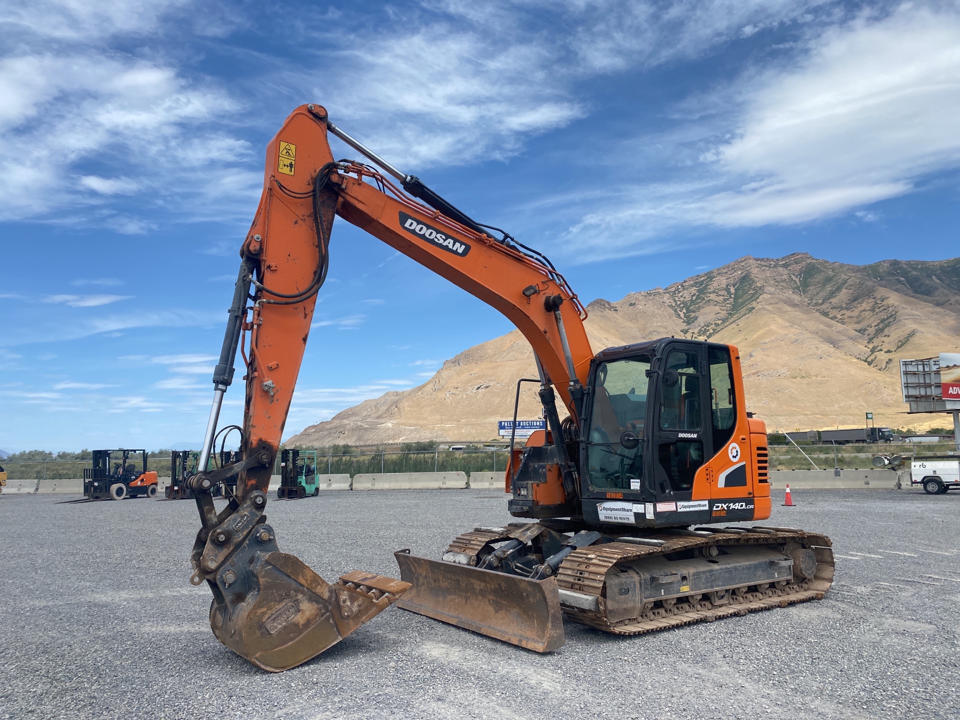 2019 Doosan DX140 LCR-5 Tracked Excavator