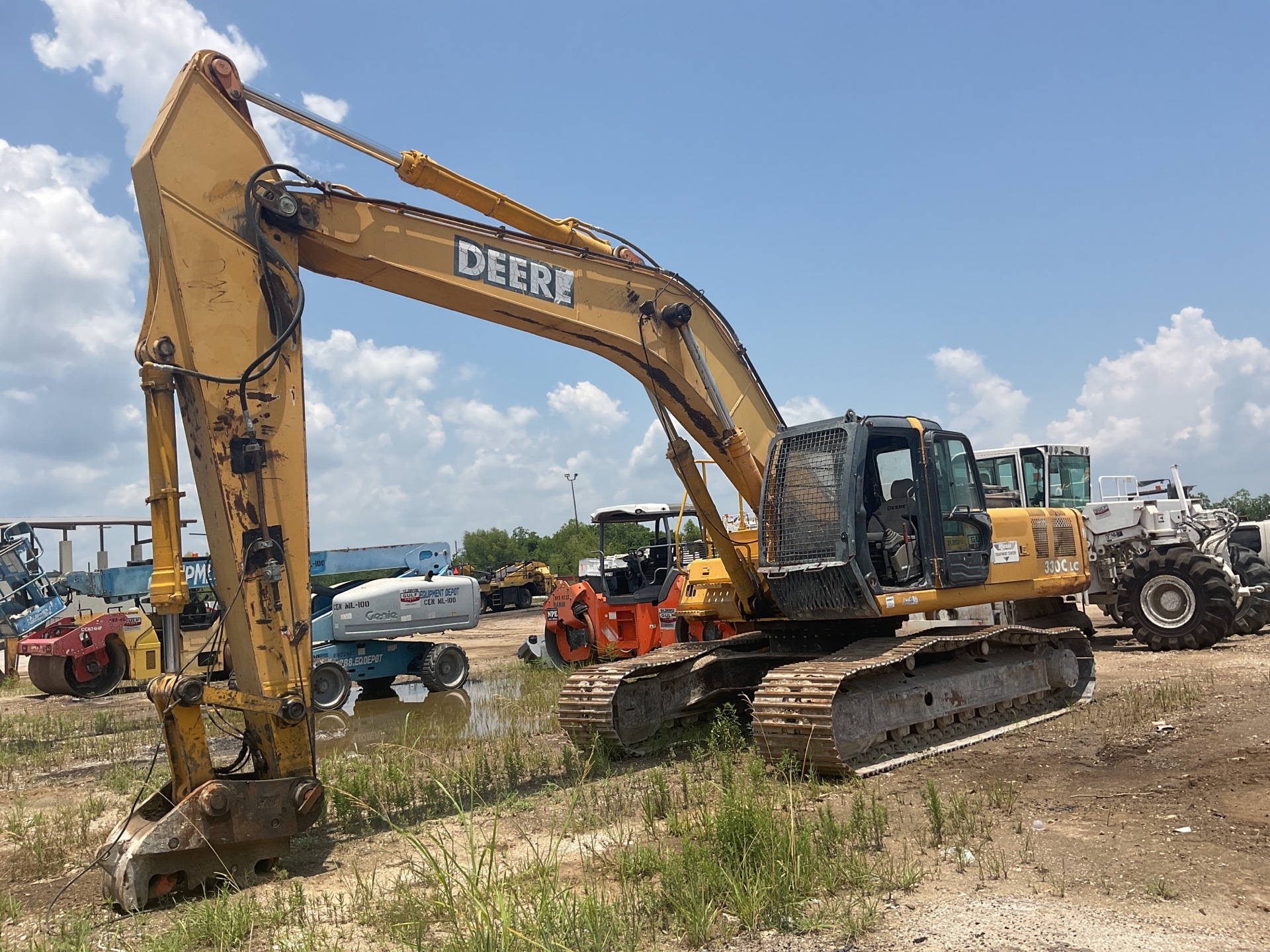 2004 John Deere 330C LC Tracked Excavator