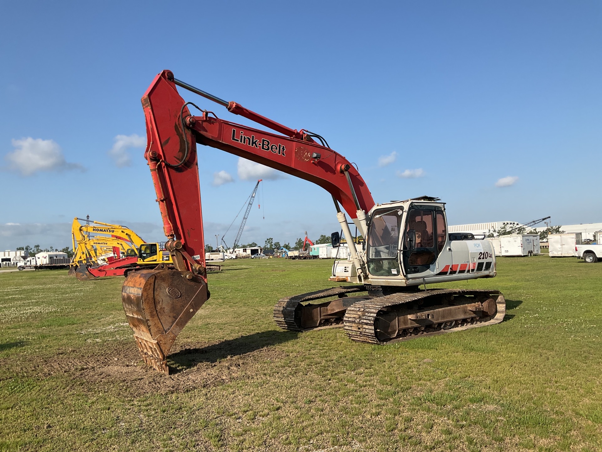 2007 Link-Belt 210 LX Tracked Excavator