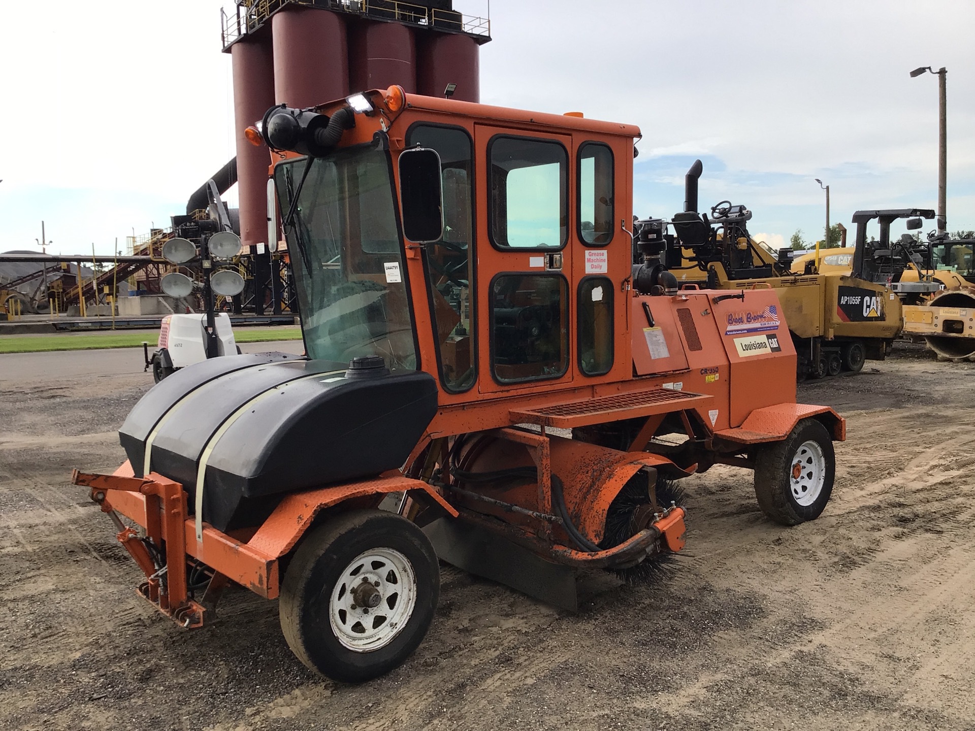 2016 Broce RC350 Self-Propelled Broom