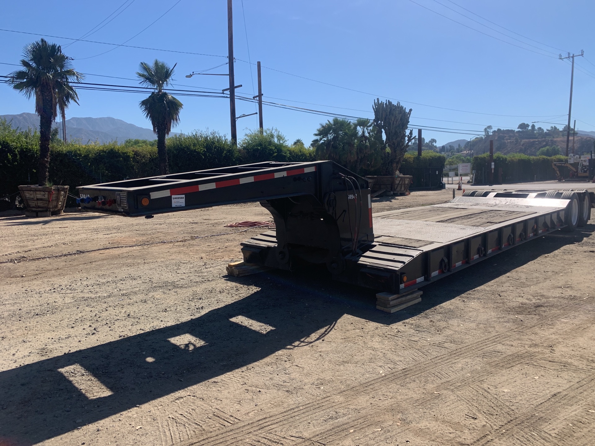 1987 Trail King 70000 lb T/A Removable Gooseneck Lowboy Trailer