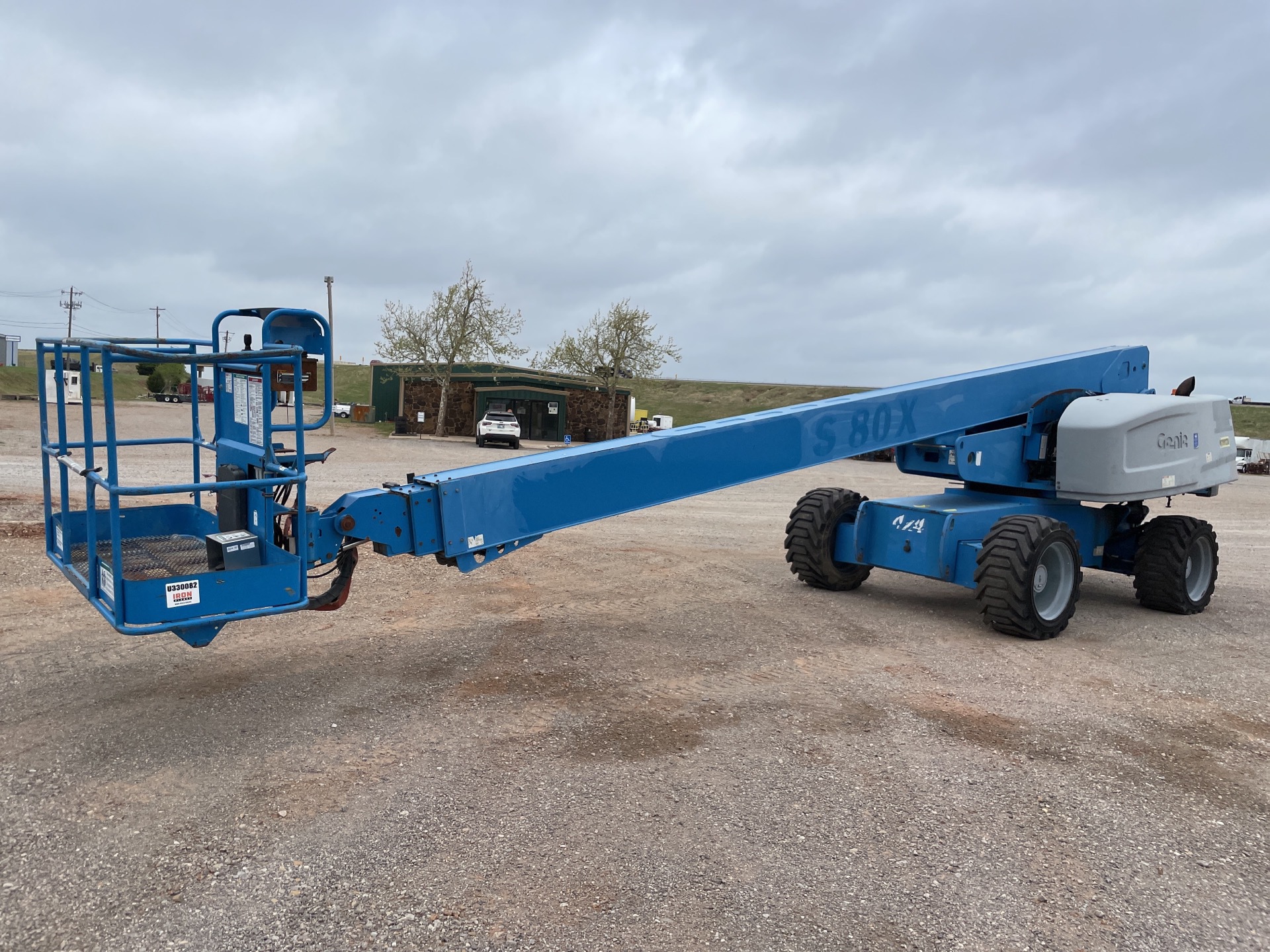 2011 Genie S-80X 4WD Diesel Telescopic Boom Lift