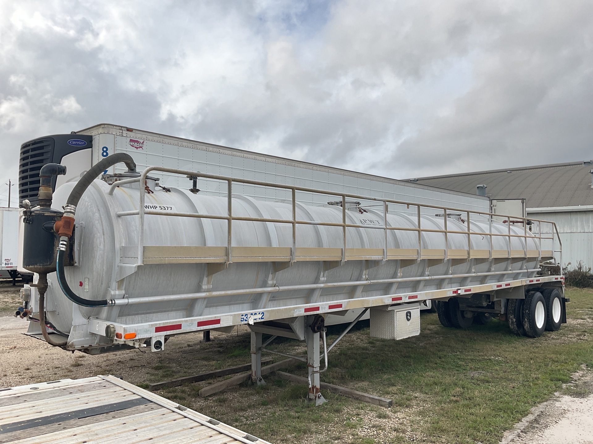 2011 Troxell 150 BBL 6300 gal Vacuum Tanker Trailer