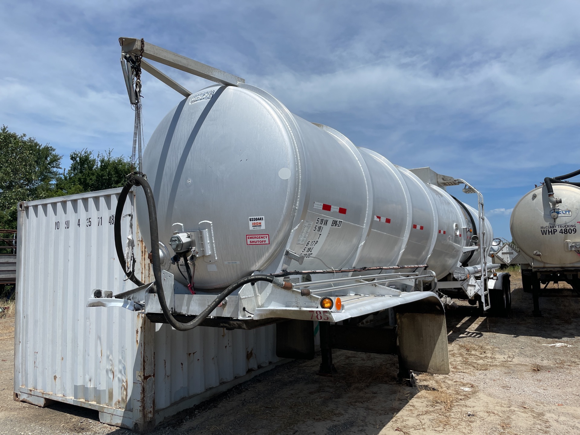 2013 Polar T/A Tanker Trailer