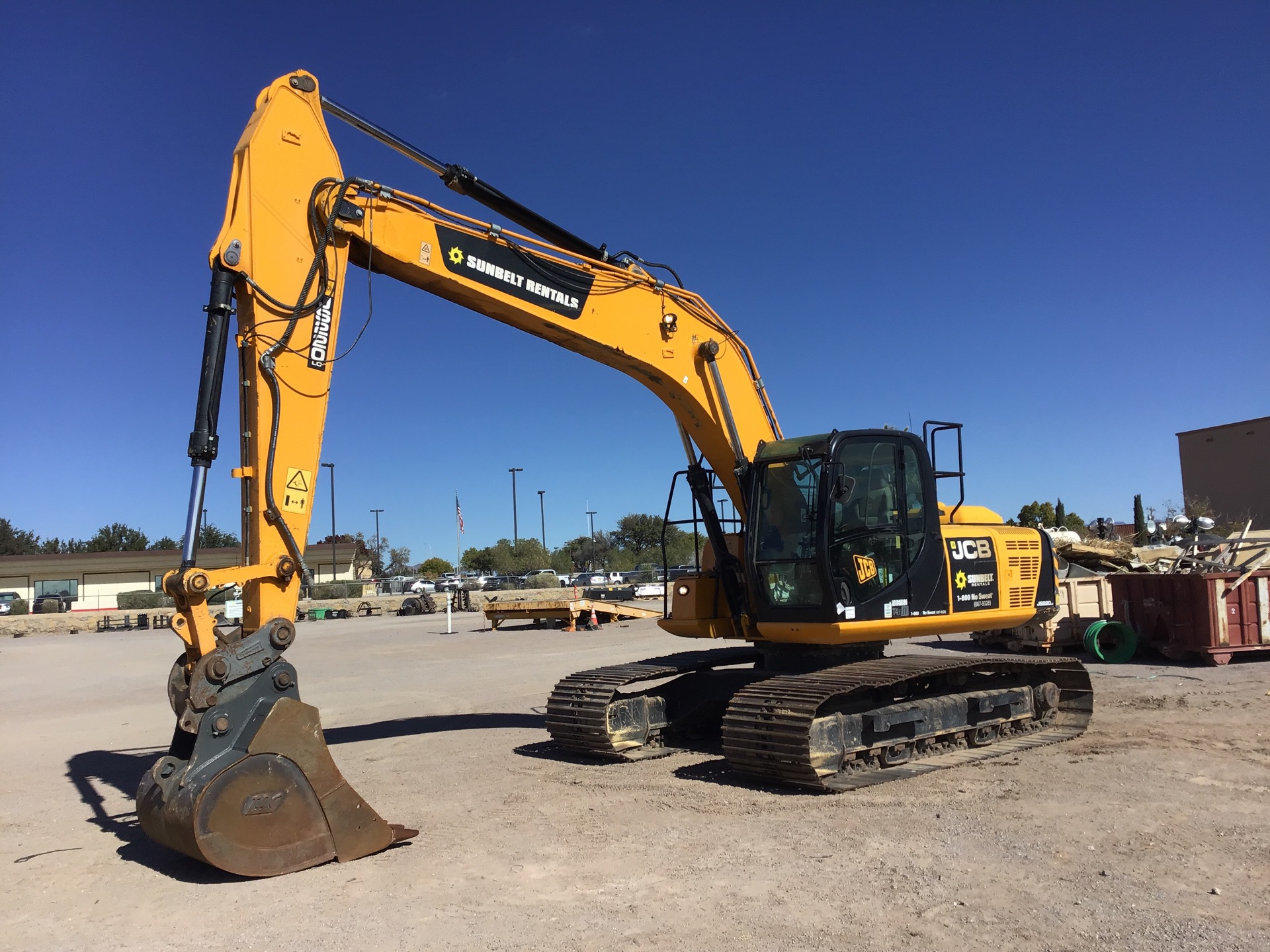 2017 JCB JS220LC Tracked Excavator