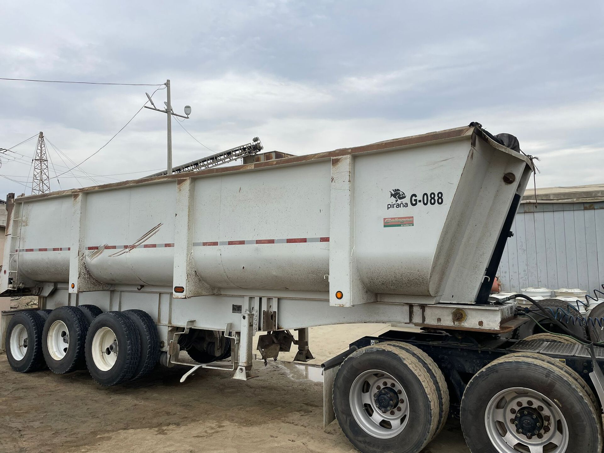 2015 Gallegos T/A End Dump Trailer