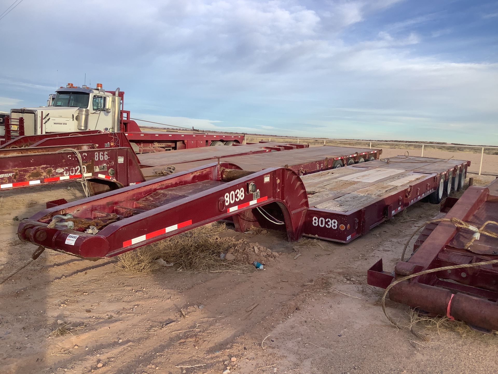 2006 Kalyn/Siebert LBO-4-60T Quad/A Oilfield Flatbed Trailer