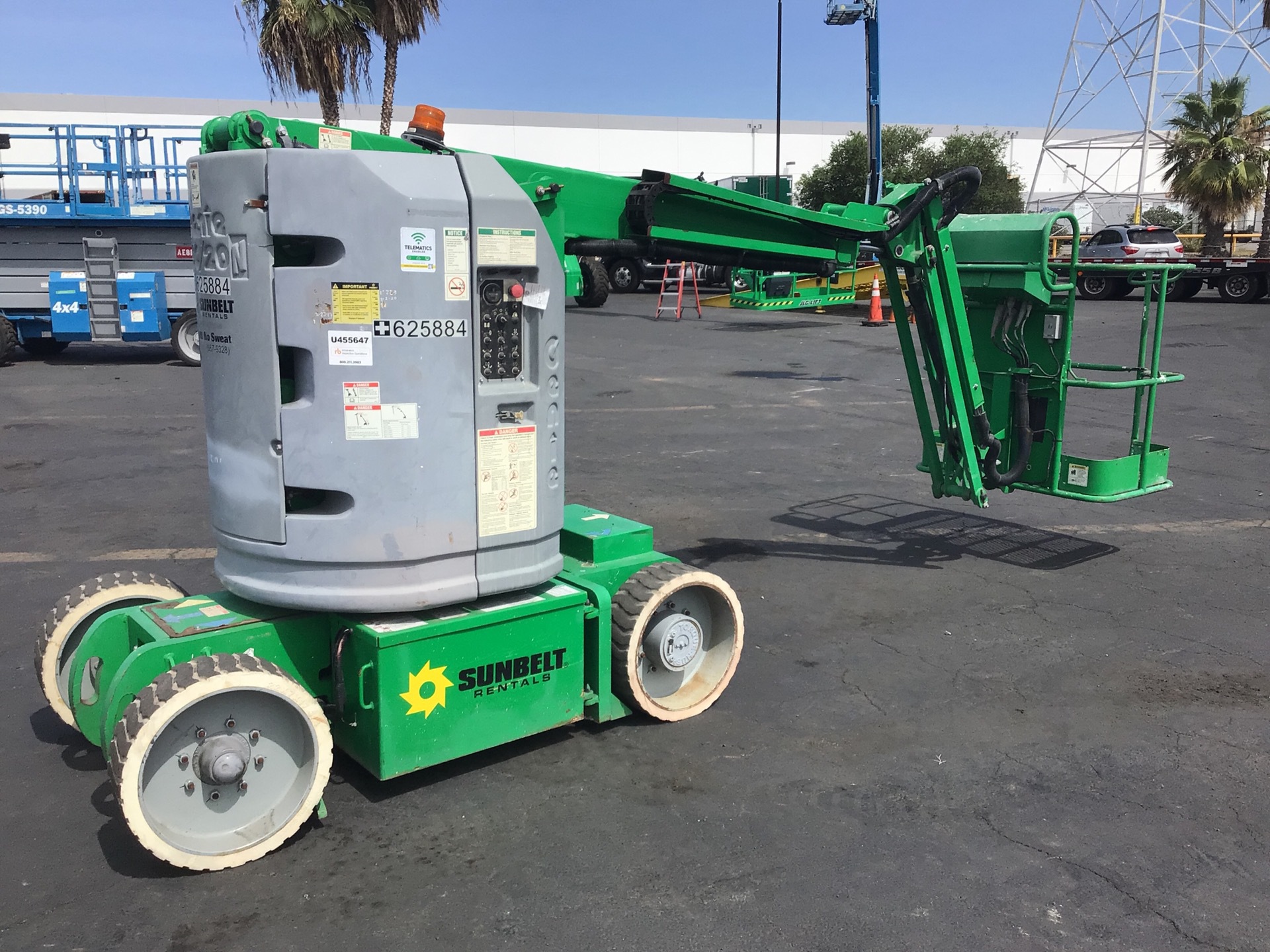 2014 Genie Z30/20N Electric Articulating Boom Lift