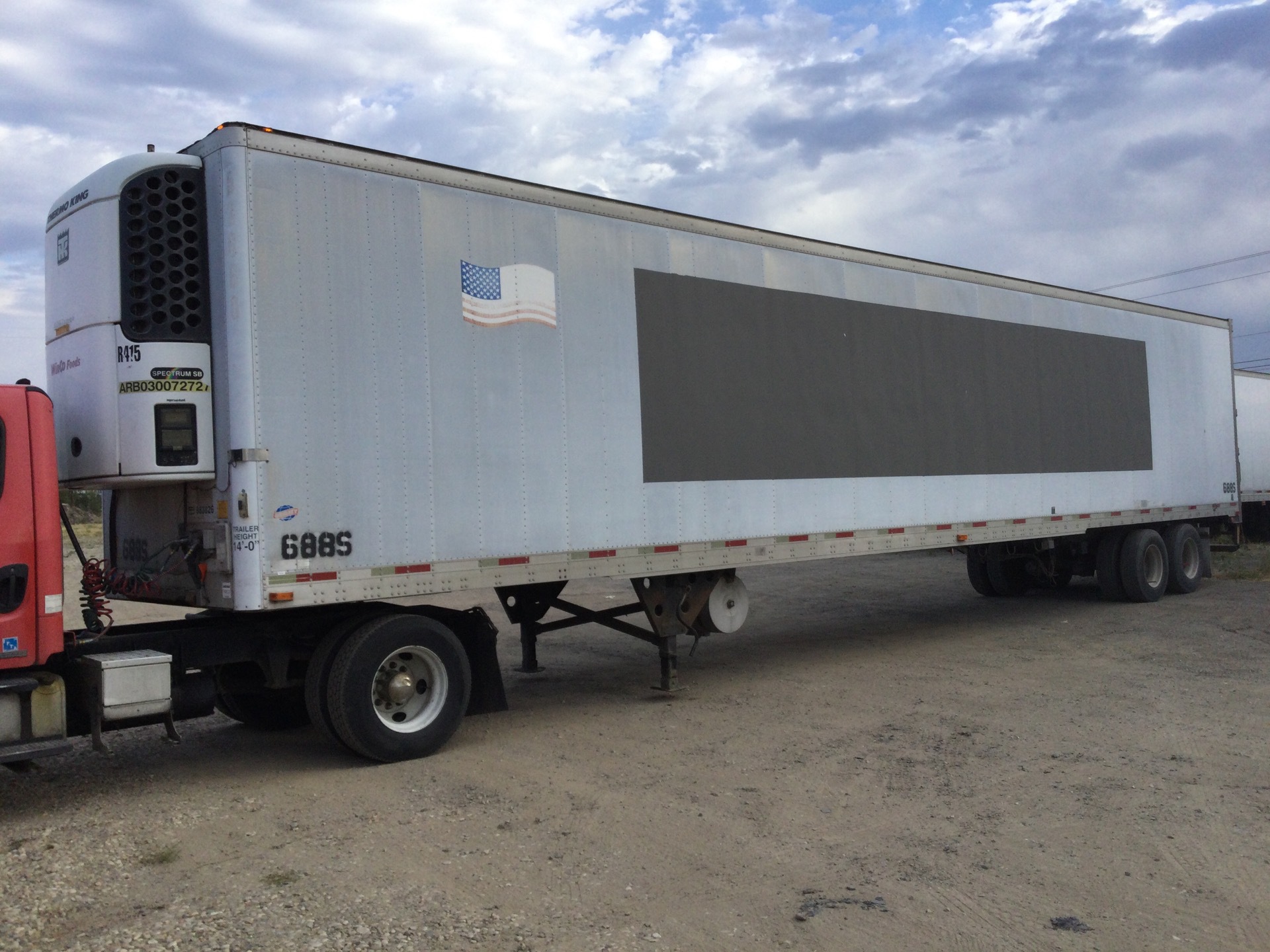 2004 Utility VS2RA 53 ft x 102 in T/A Refrigerated Trailer