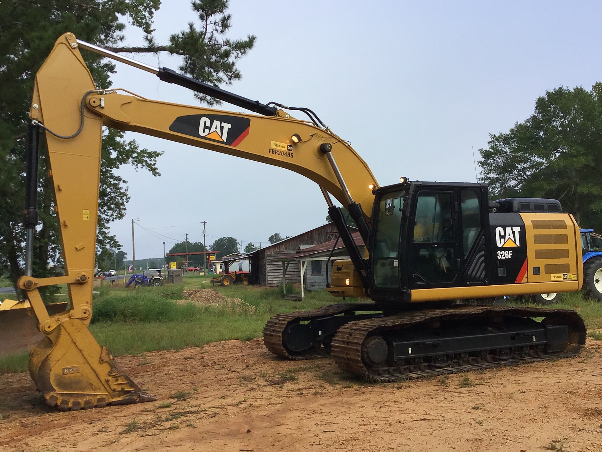 2019 Cat 326 F L Tracked Excavator