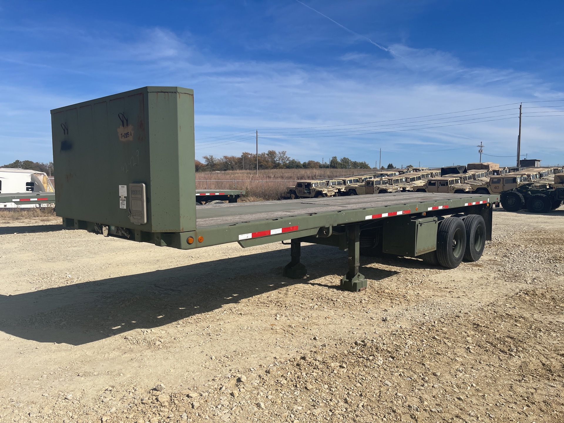 1993 Dynaweld M871A2R Flatbed Trailer