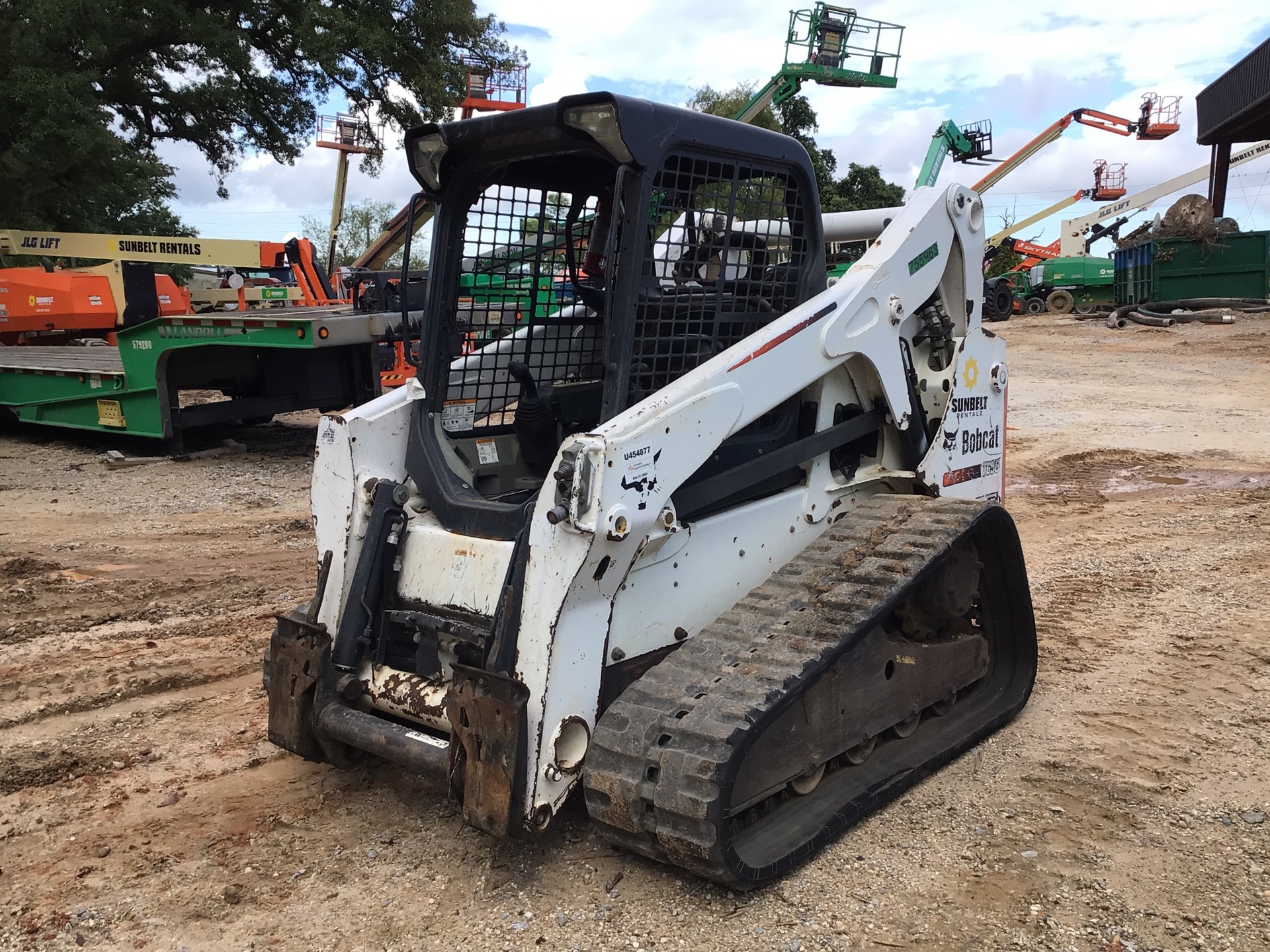 2015 Bobcat T650 Compact Track Loader