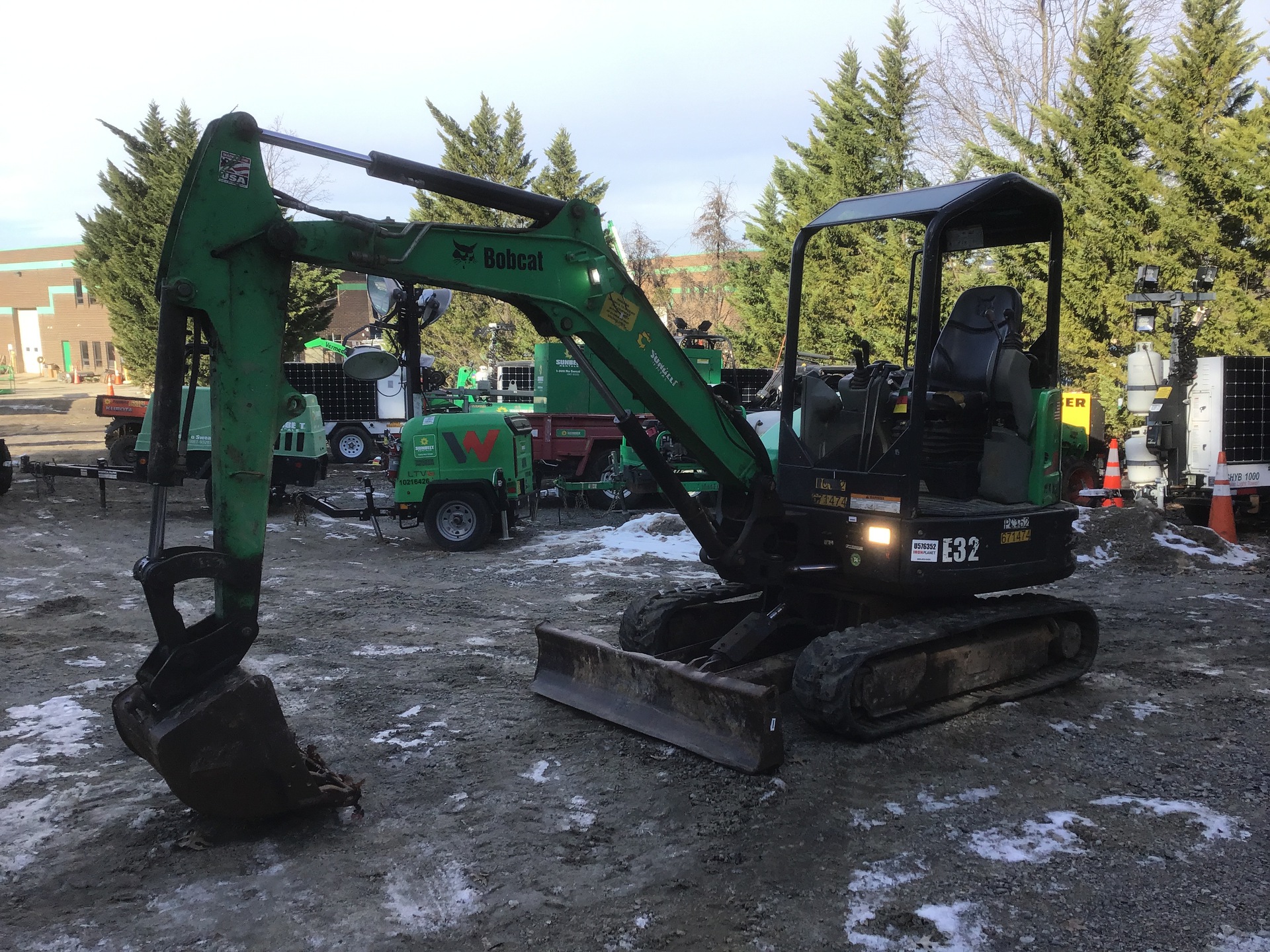 2015 Bobcat E32 Mini Excavator