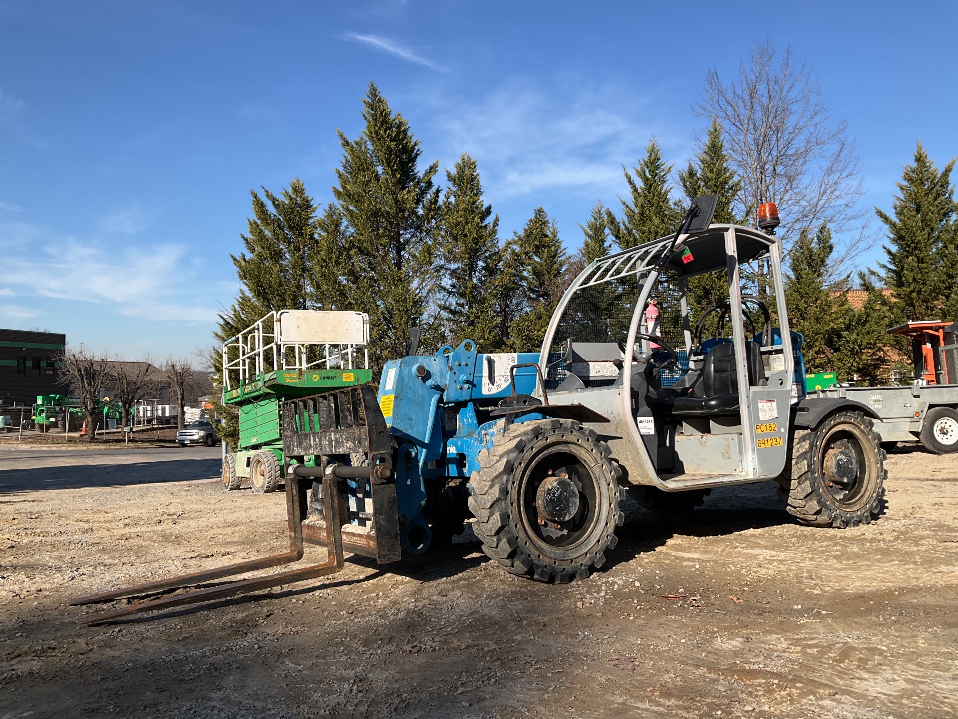 2013 Genie GTH-5519 Telehandler