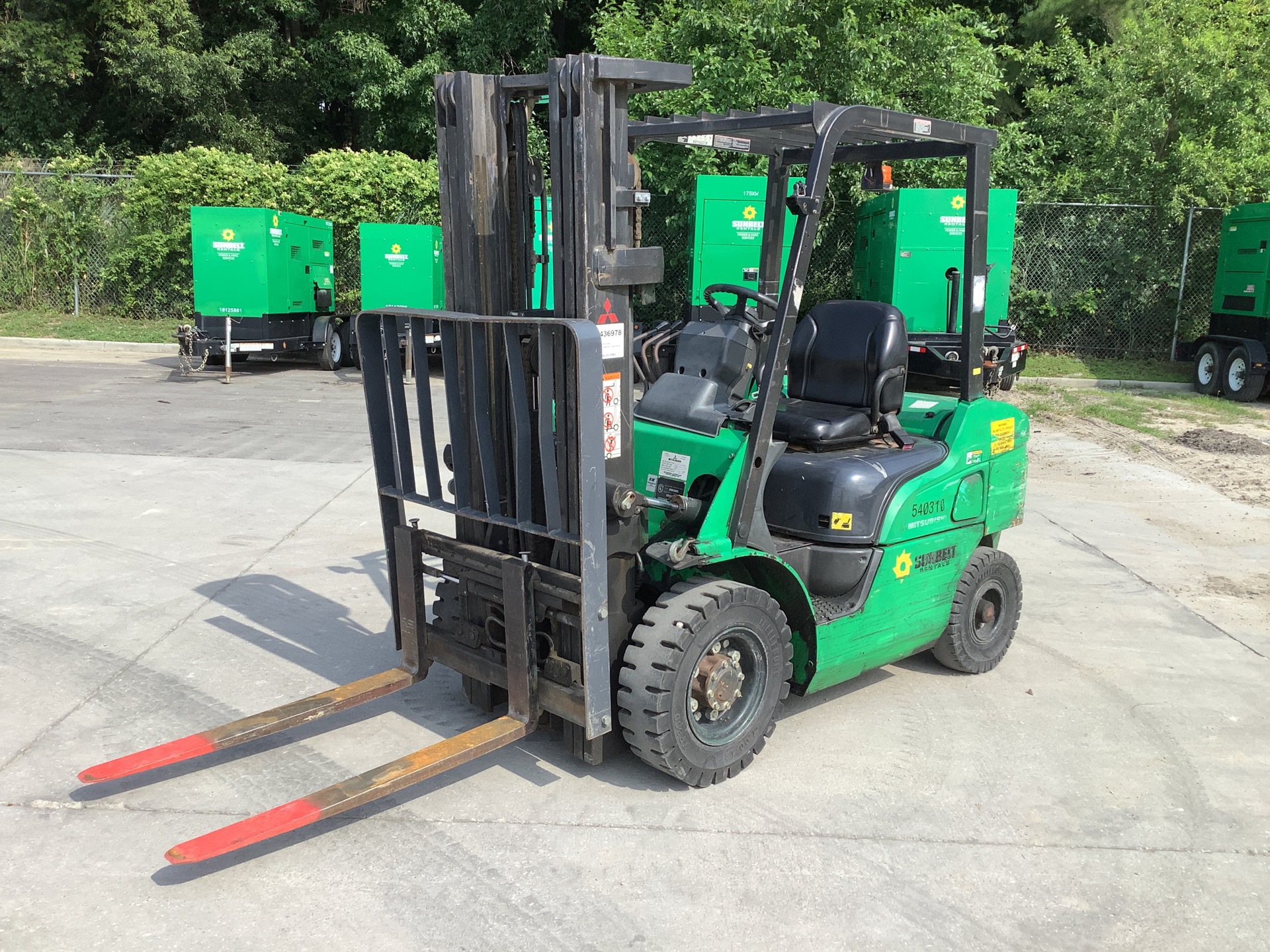 2013 Mitsubishi FD25N Pneumatic Tire Forklift