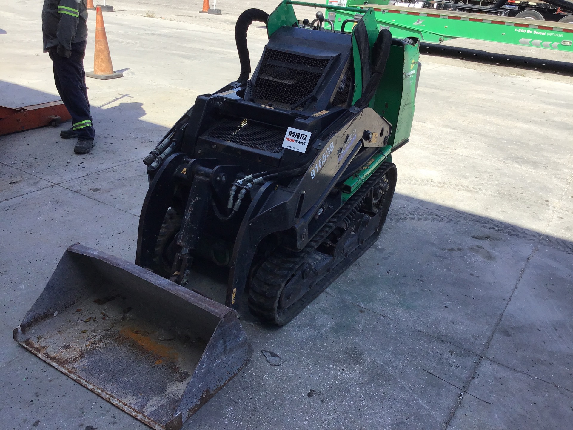 2016 Toro 22327G Mini Compact Track Loader