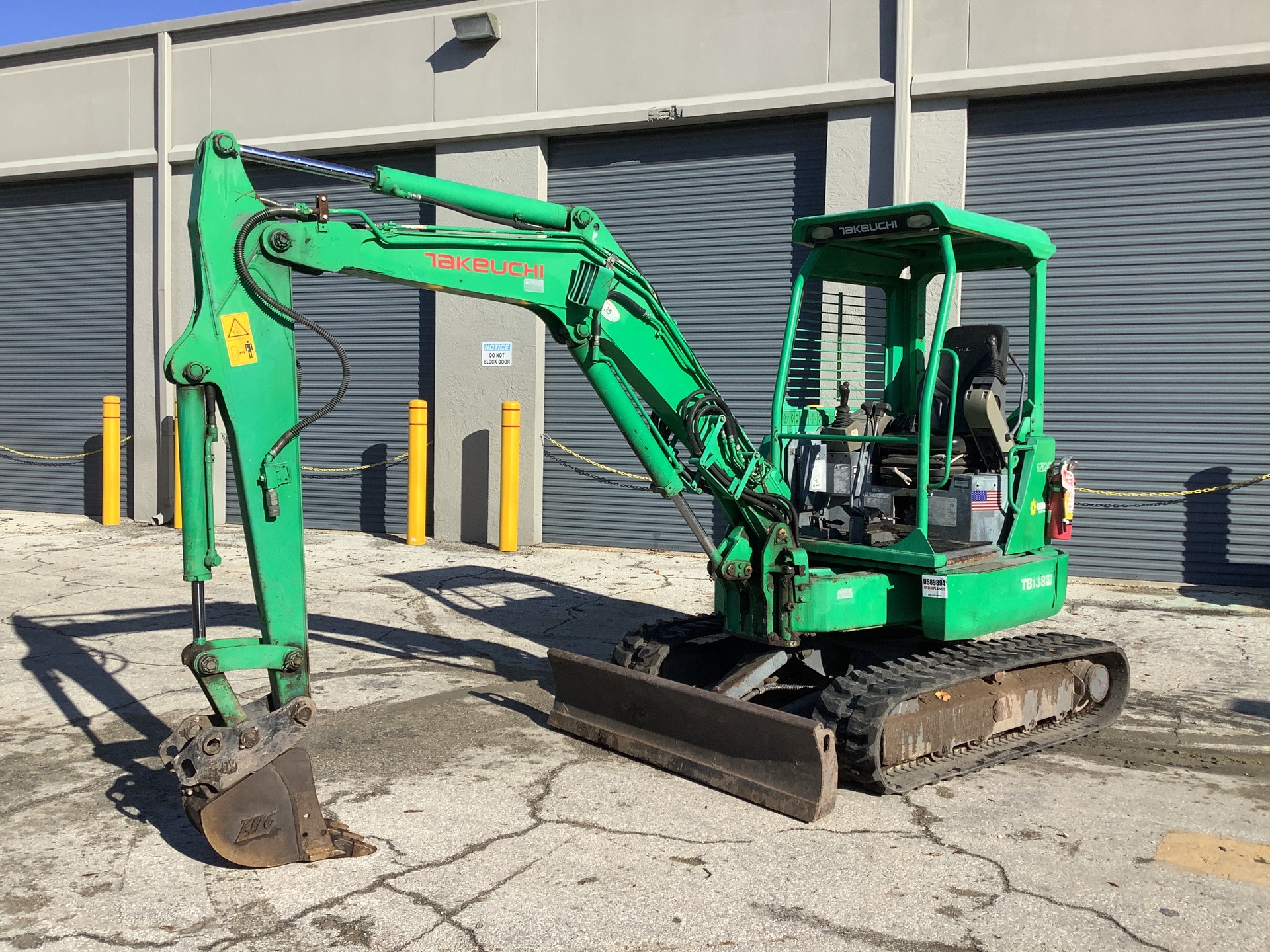 2014 Takeuchi TB138FR Mini Excavator