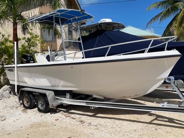 2013 Mako Center Console