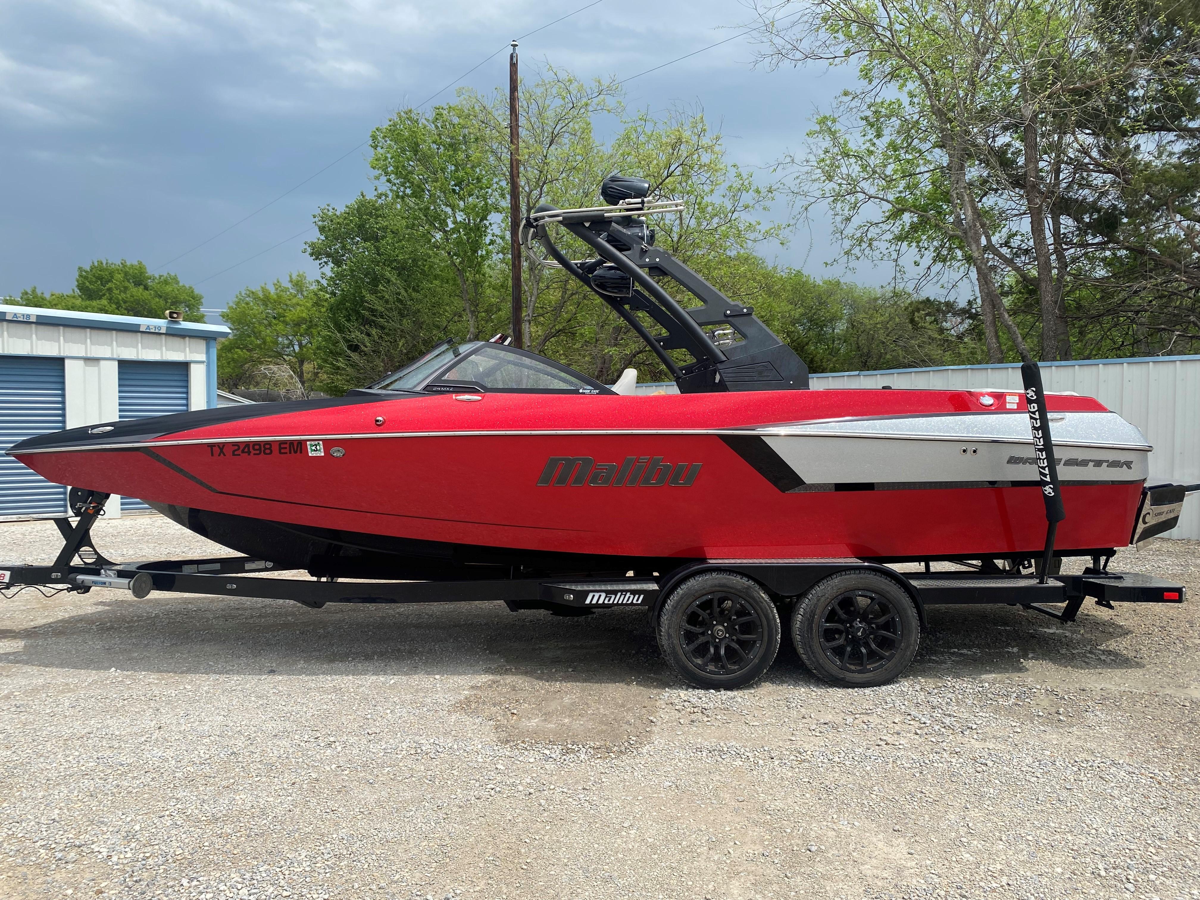 2018 Malibu Wakesetter 24 MXZ