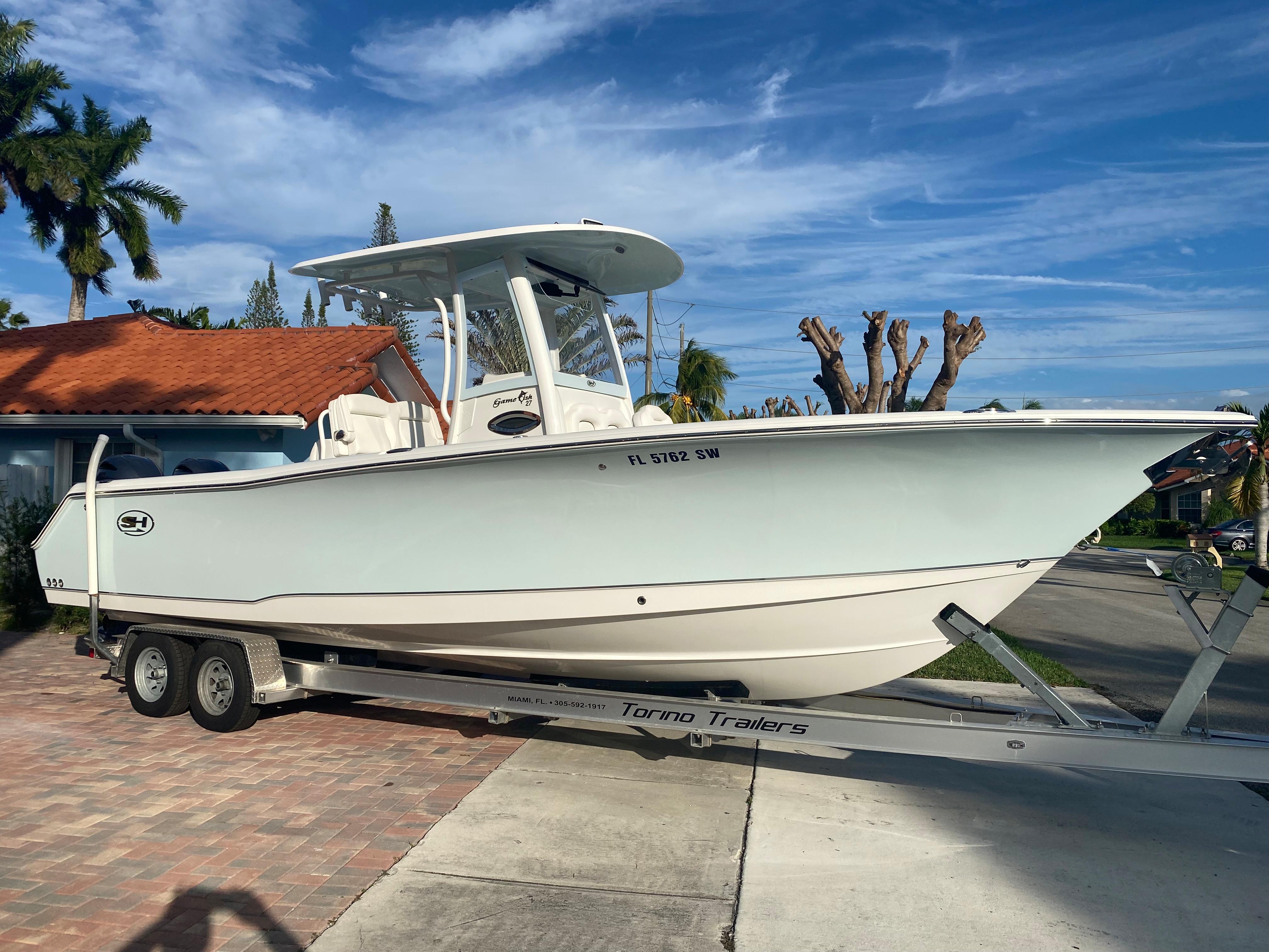 2017 Sea Hunt Gamefish 27