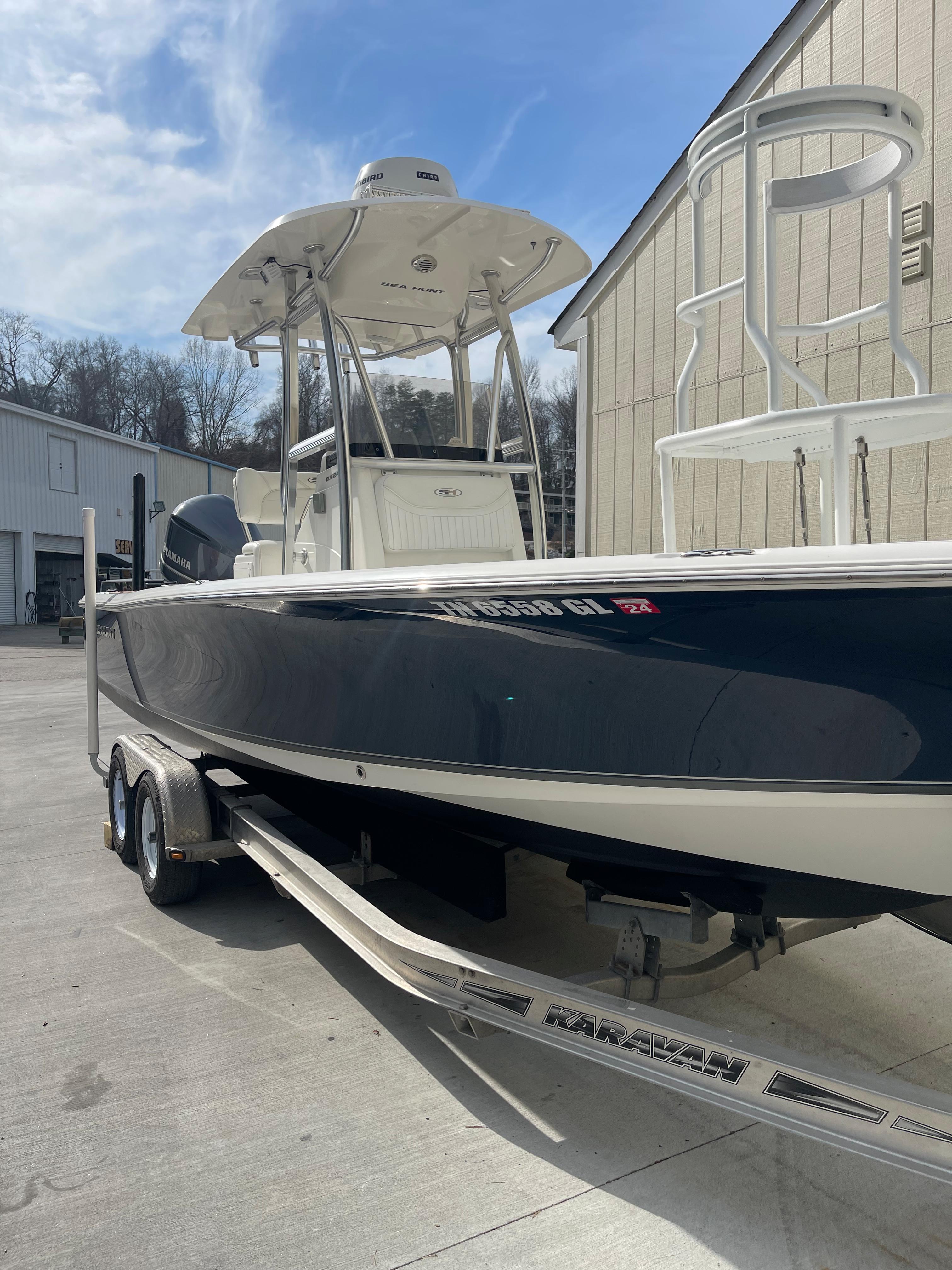 2012 Sea Hunt BX 24 BR