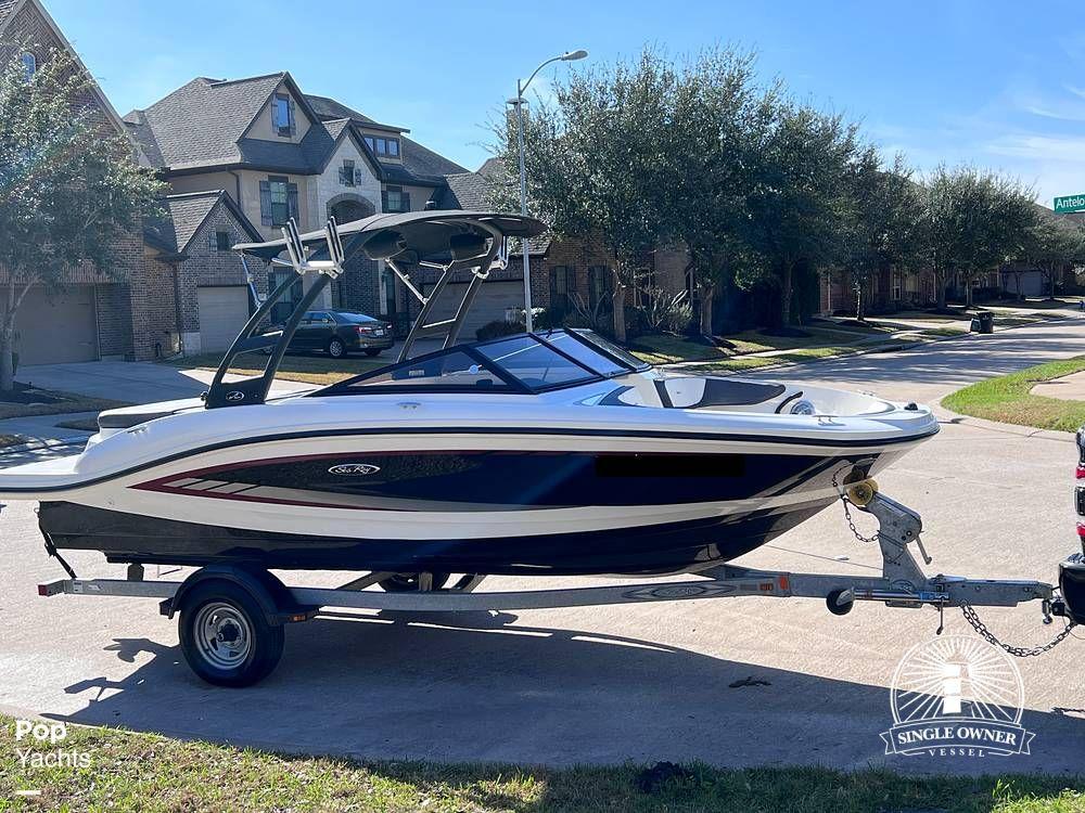 2016 Sea Ray SPX 190