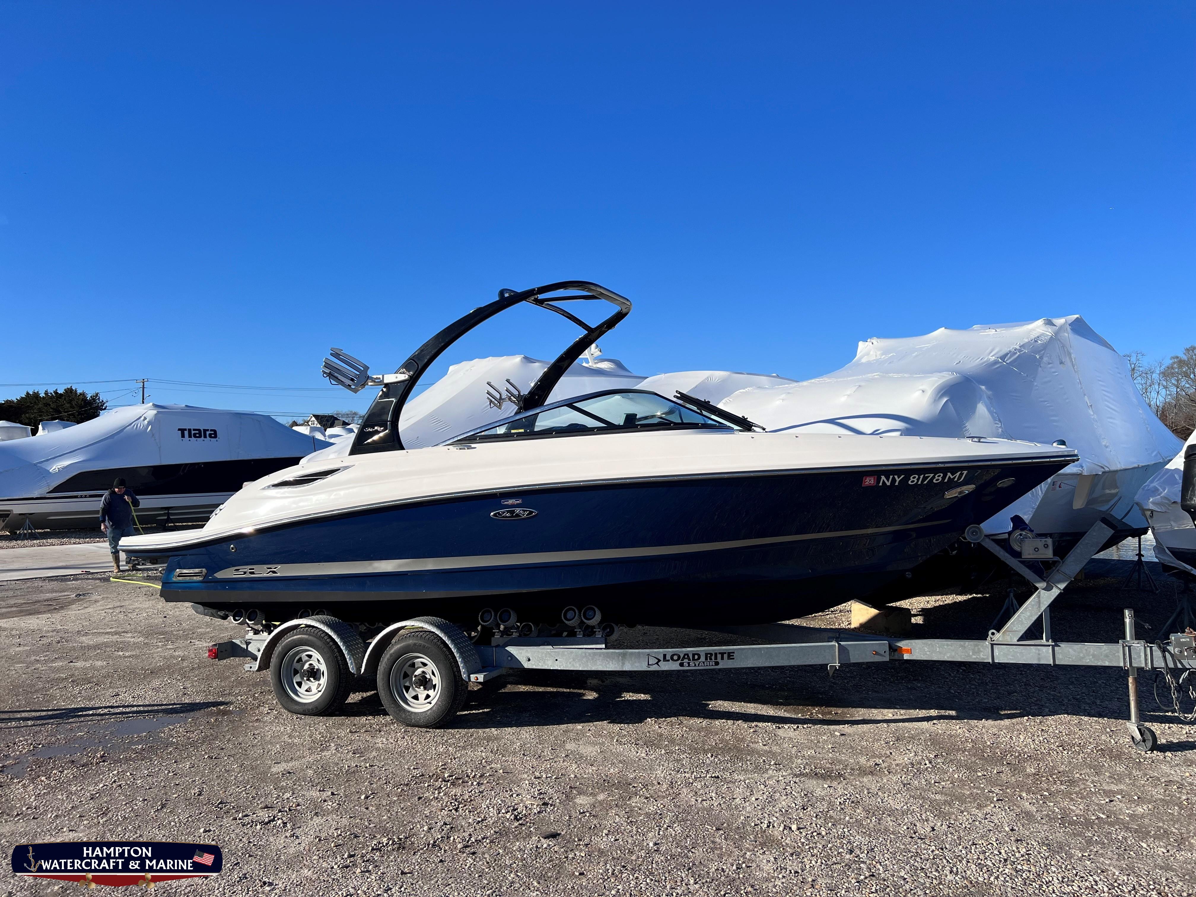 2013 Sea Ray 230 SLX