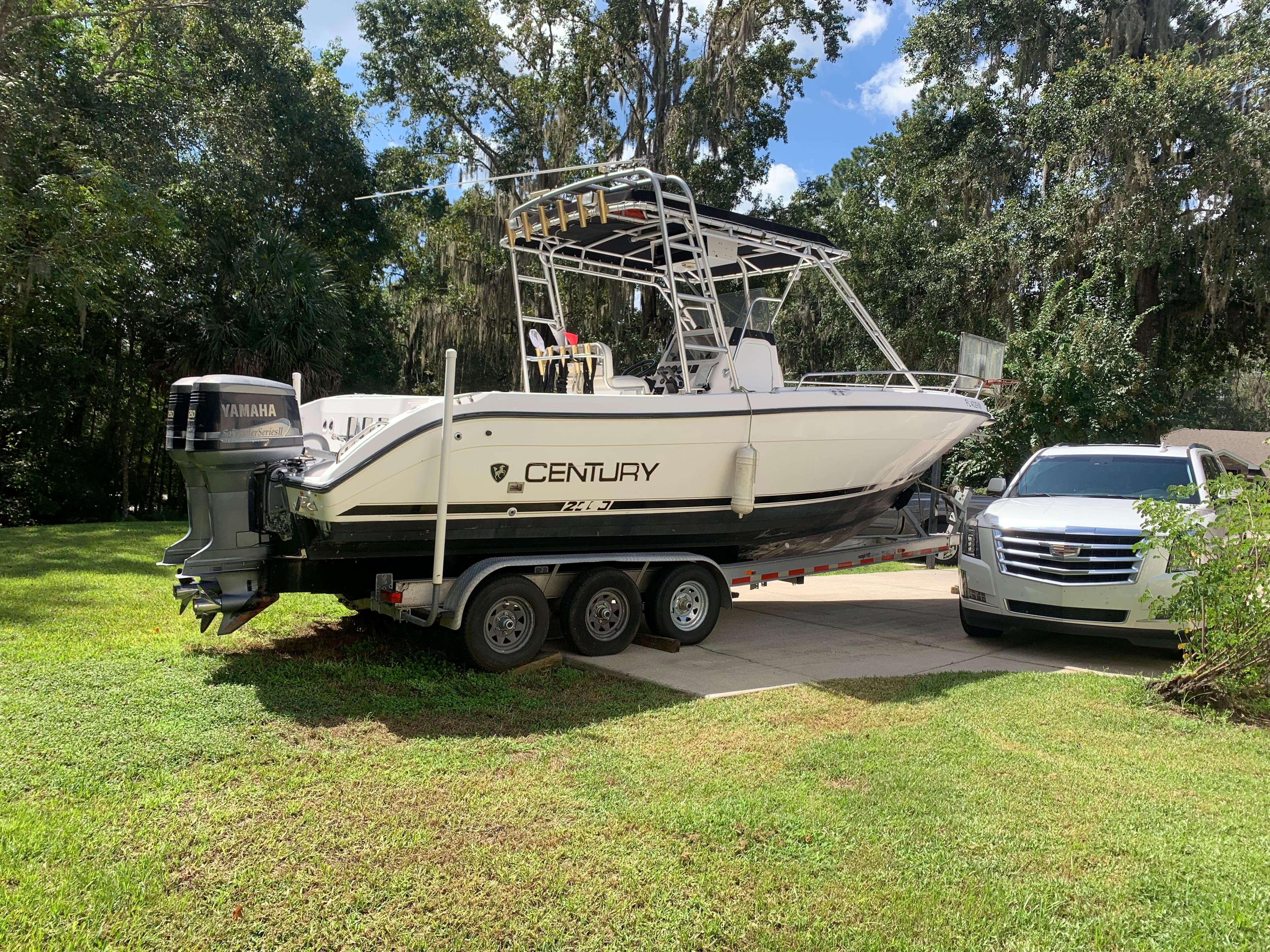 2000 Century 2900 Center Console