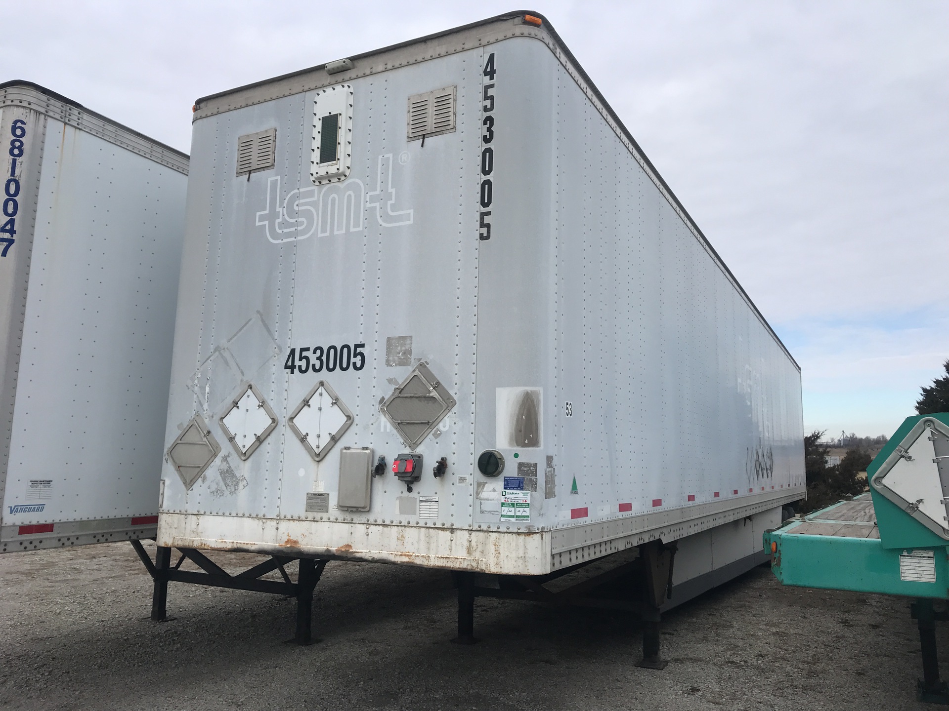 2000 Hyundai 53 ft T/A Van Trailer